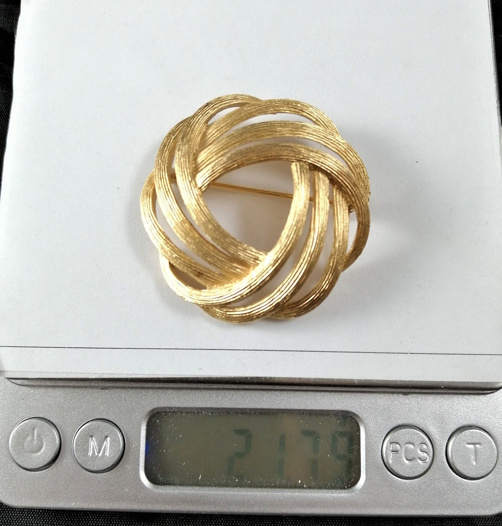 Trifari Vintage Gold Plated Torus Brooch