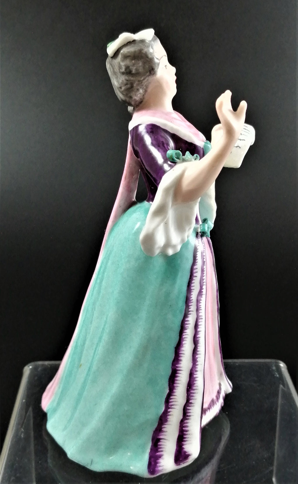 Antique figurine , Jerome Vincent Dubois at La Courtille factory in Paris, late 18th century