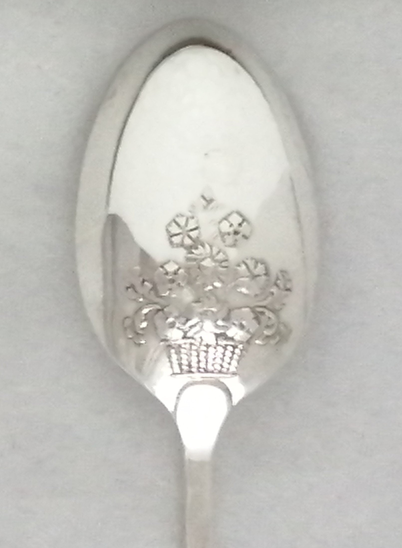Sterling Silver Fancy Back (Picture Back) Teaspoons (Set of 6) - I Love Liberty
