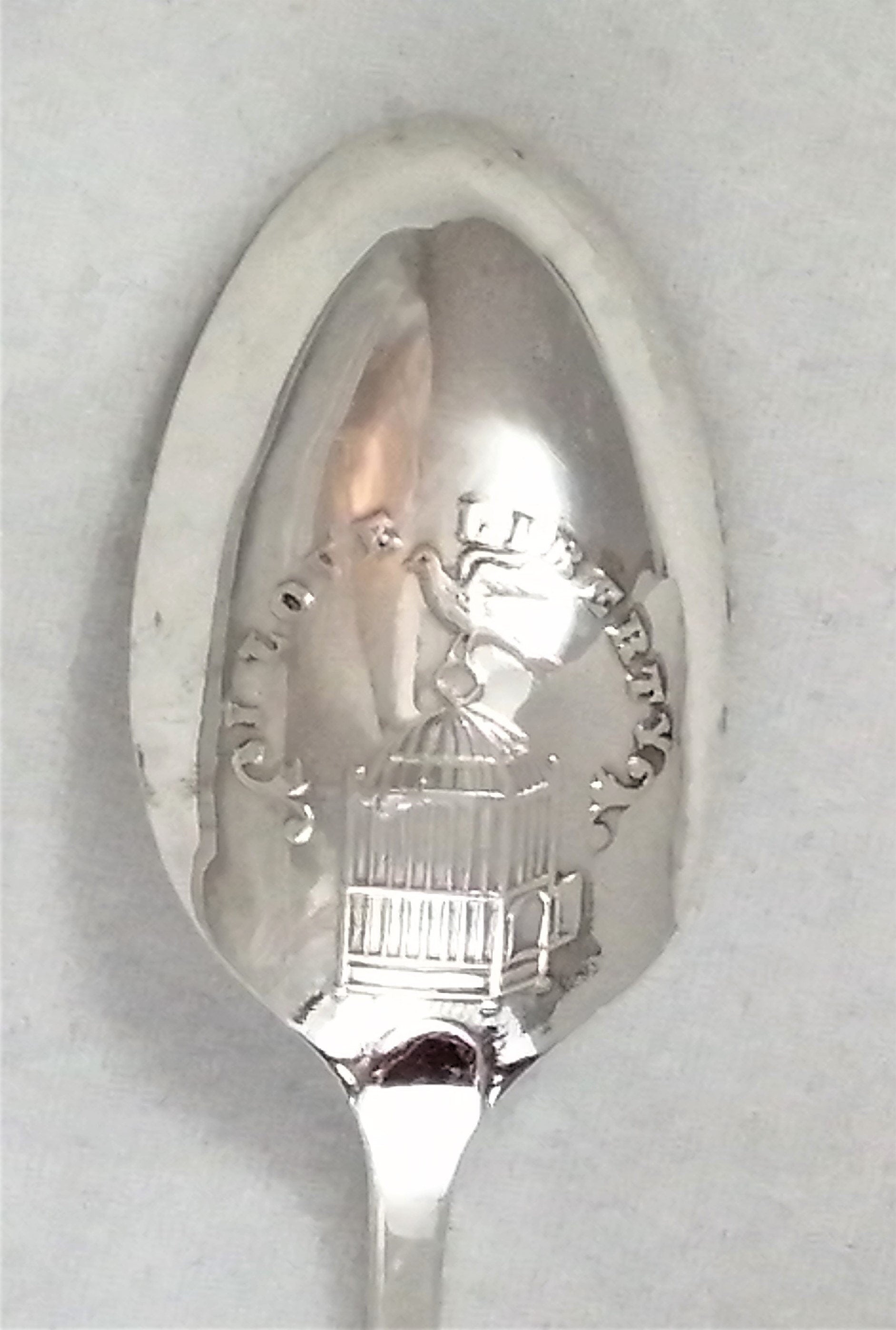 Sterling Silver Fancy Back (Picture Back) Teaspoons (Set of 6) - I Love Liberty