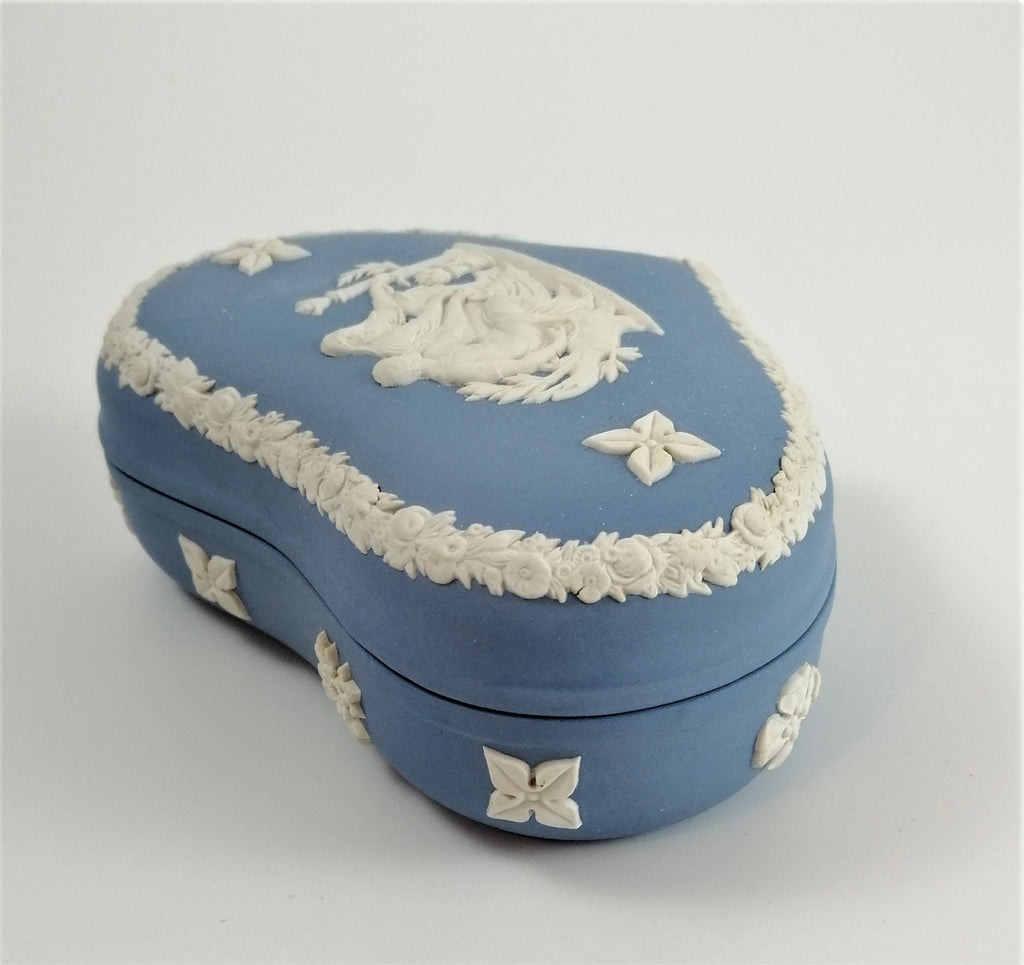 Antique Wedgwood Jasperware Heart Trinket Box: Blue Greek Mythology Design