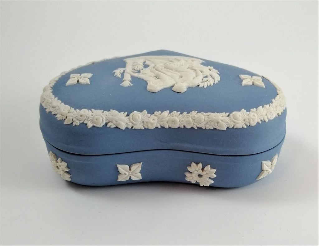 Antique Wedgwood Jasperware Heart Trinket Box: Blue Greek Mythology Design