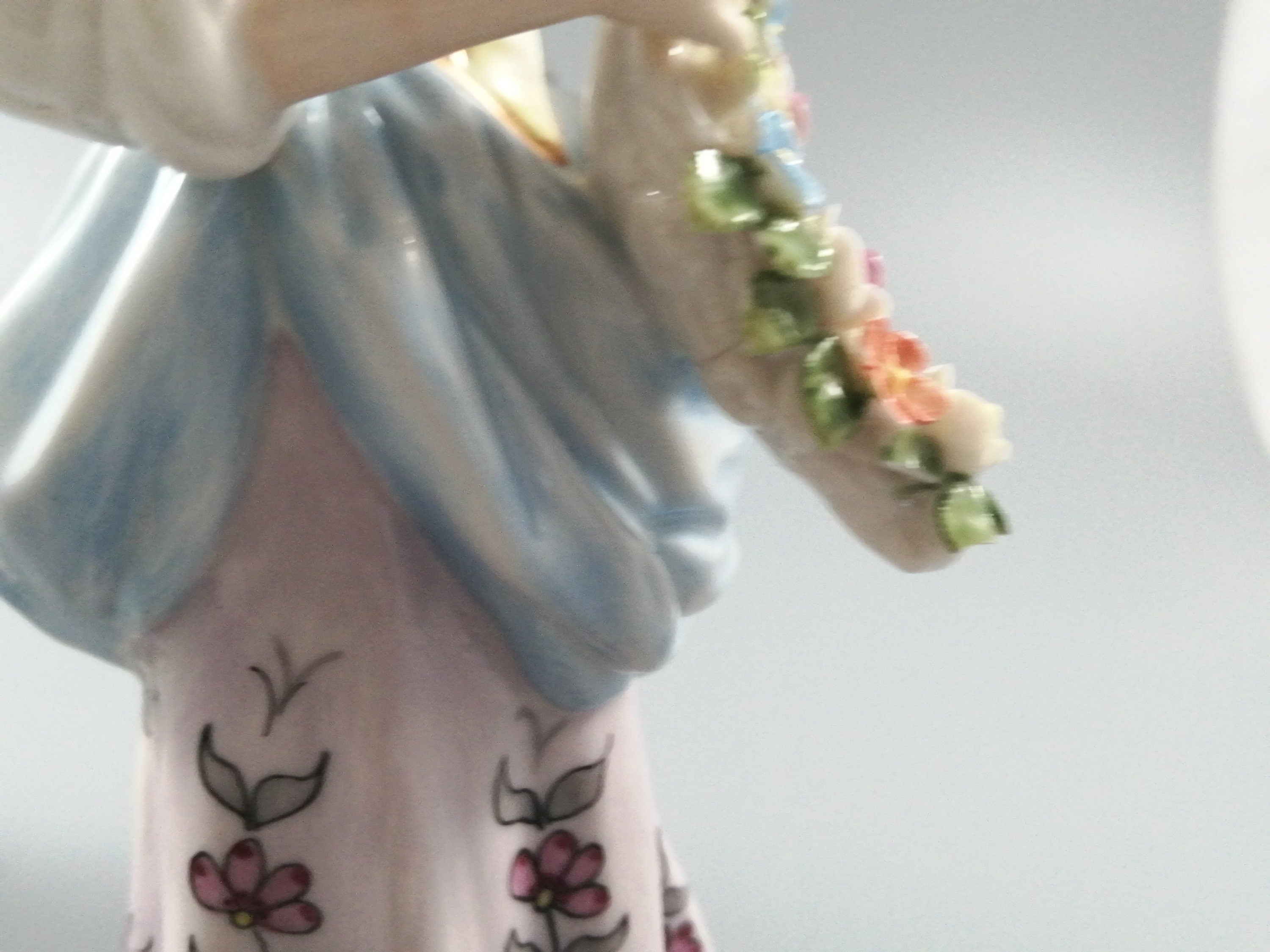 Rudolf Kämmer Antique Porcelain Figurines: Volkstedt German Pair, c. 1900s