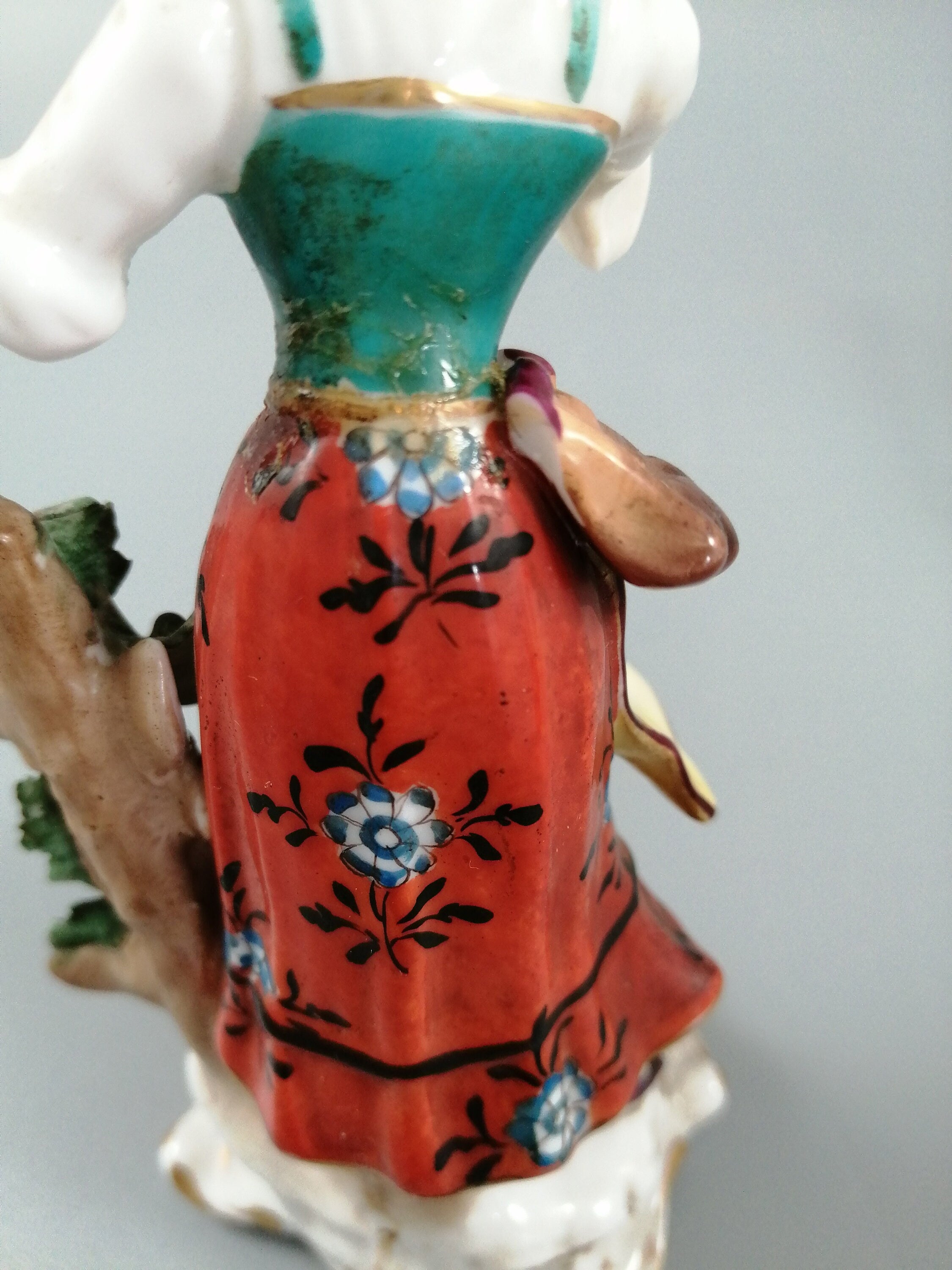 Antique Samson Porcelain Figurines: French Grape Pickers, Chelsea Style