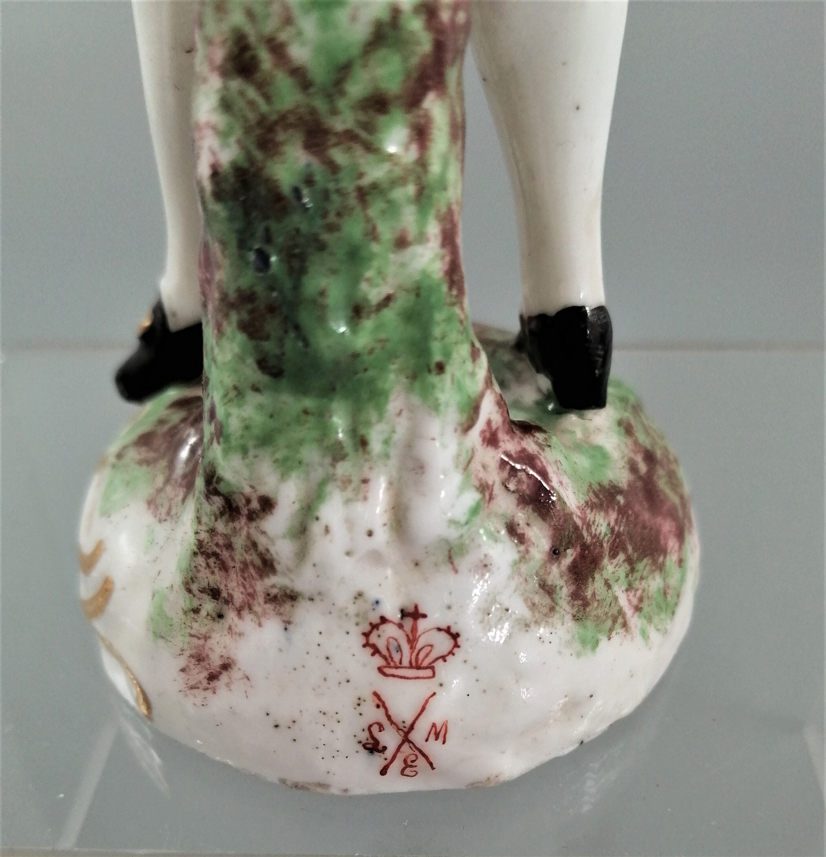 Antique porcelain figurine Samson, Edmé et Cie of Paris, 19th