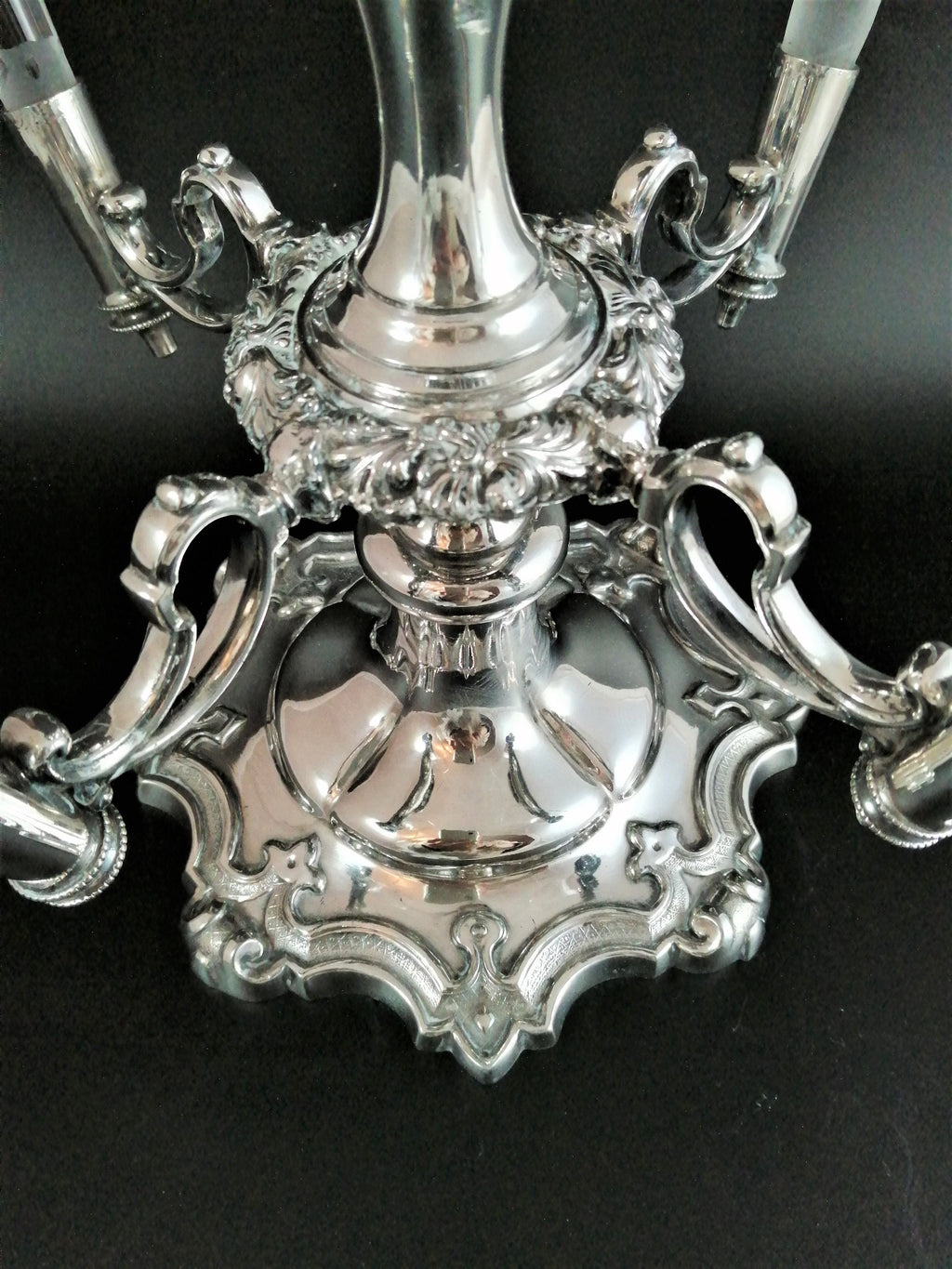 Walker & Hall Antique silver-plated Table Centrepiece, 19th century