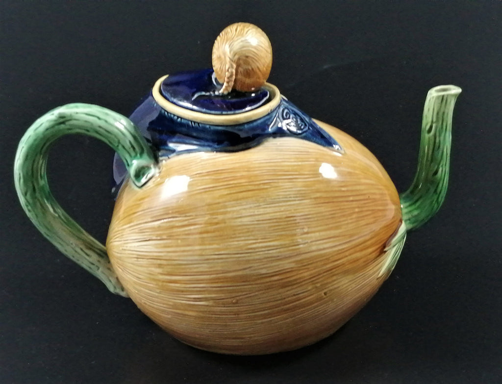 Antique Joseph Holdcroft majolica teapot Chinaman on a melon,с.1870.Very rare