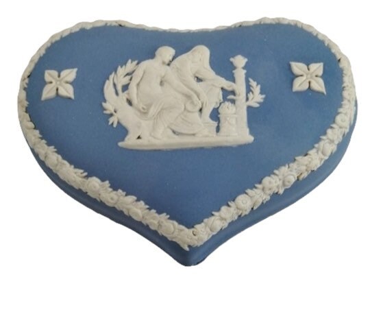 Antique Wedgwood Jasperware Heart Trinket Box: Blue Greek Mythology Design
