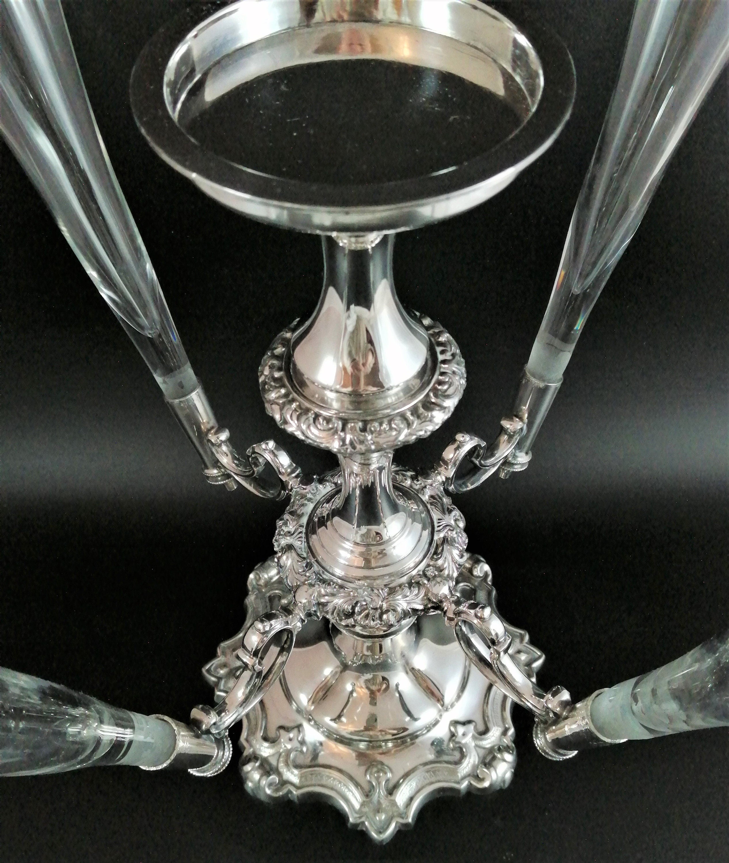 Walker & Hall Antique silver-plated Table Centrepiece, 19th century