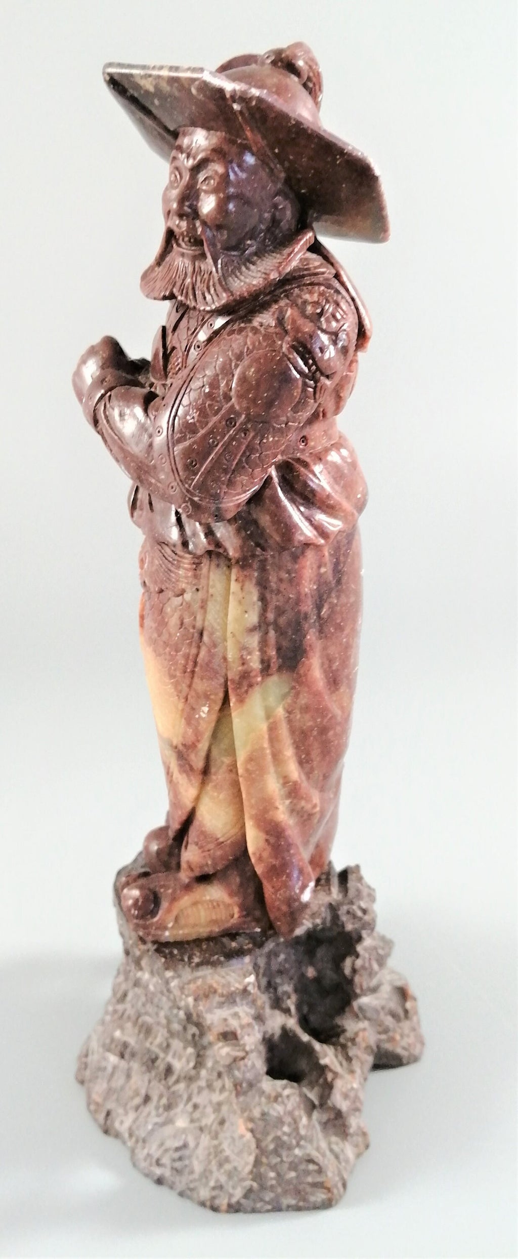 Antique natural Shoushan stone carved warrior statue