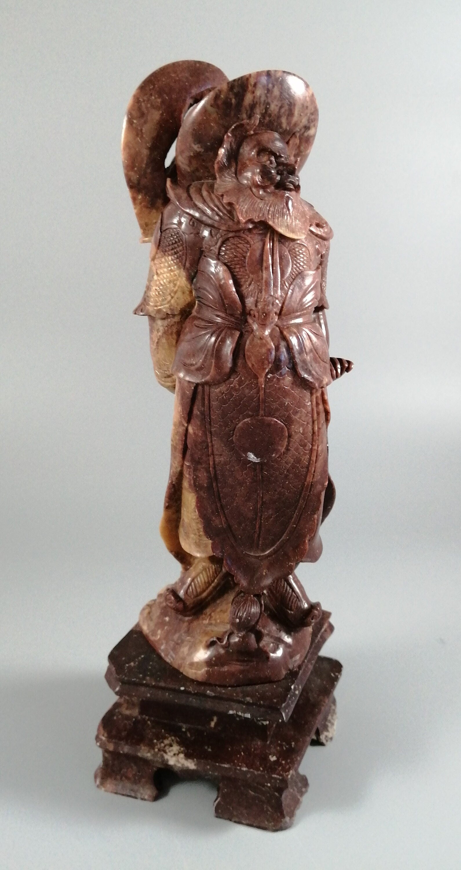 Antique natural Shoushan stone carved warrior statue