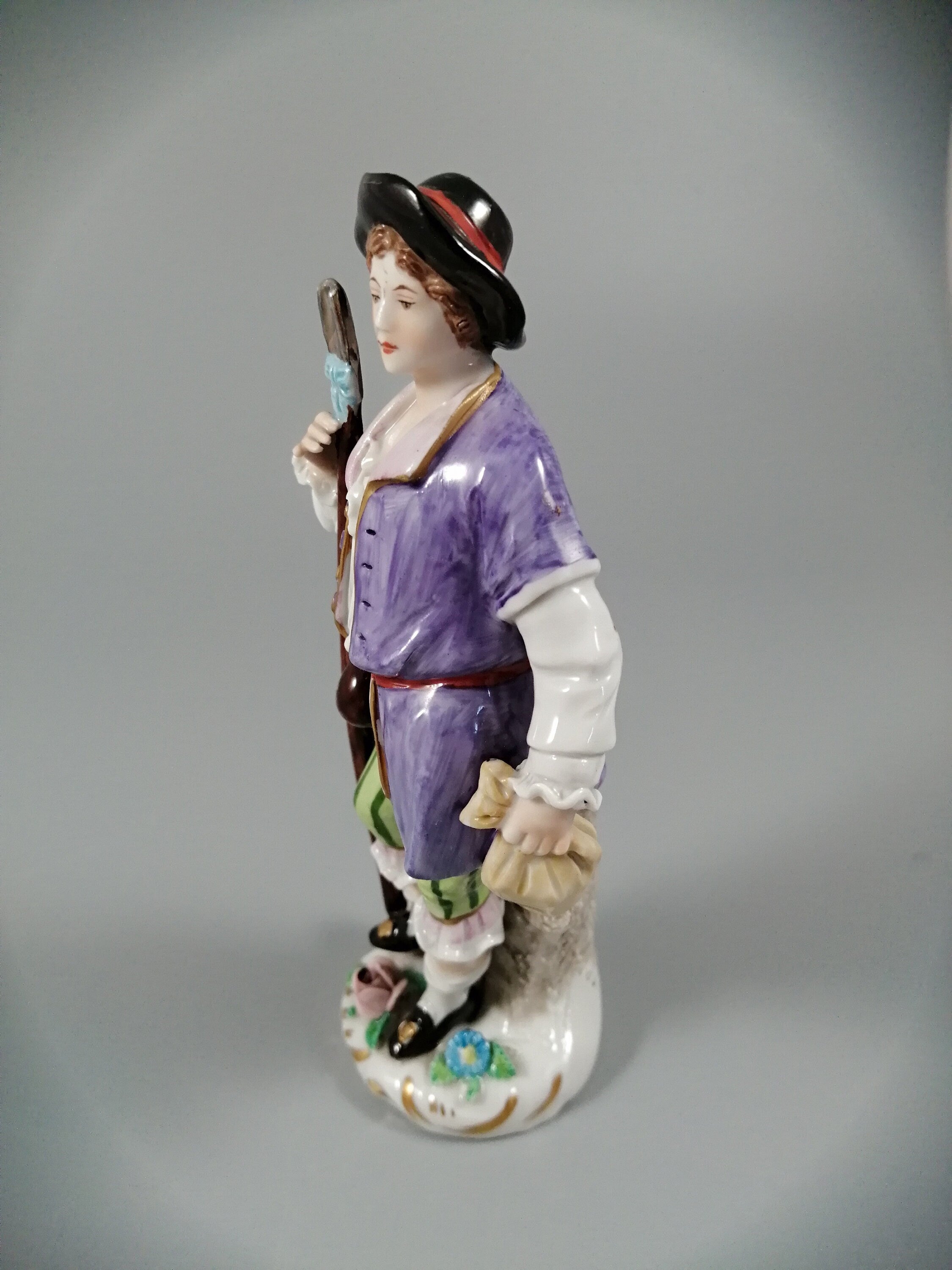 Vintage porcelain figurine of a traveller, Sitzendorf