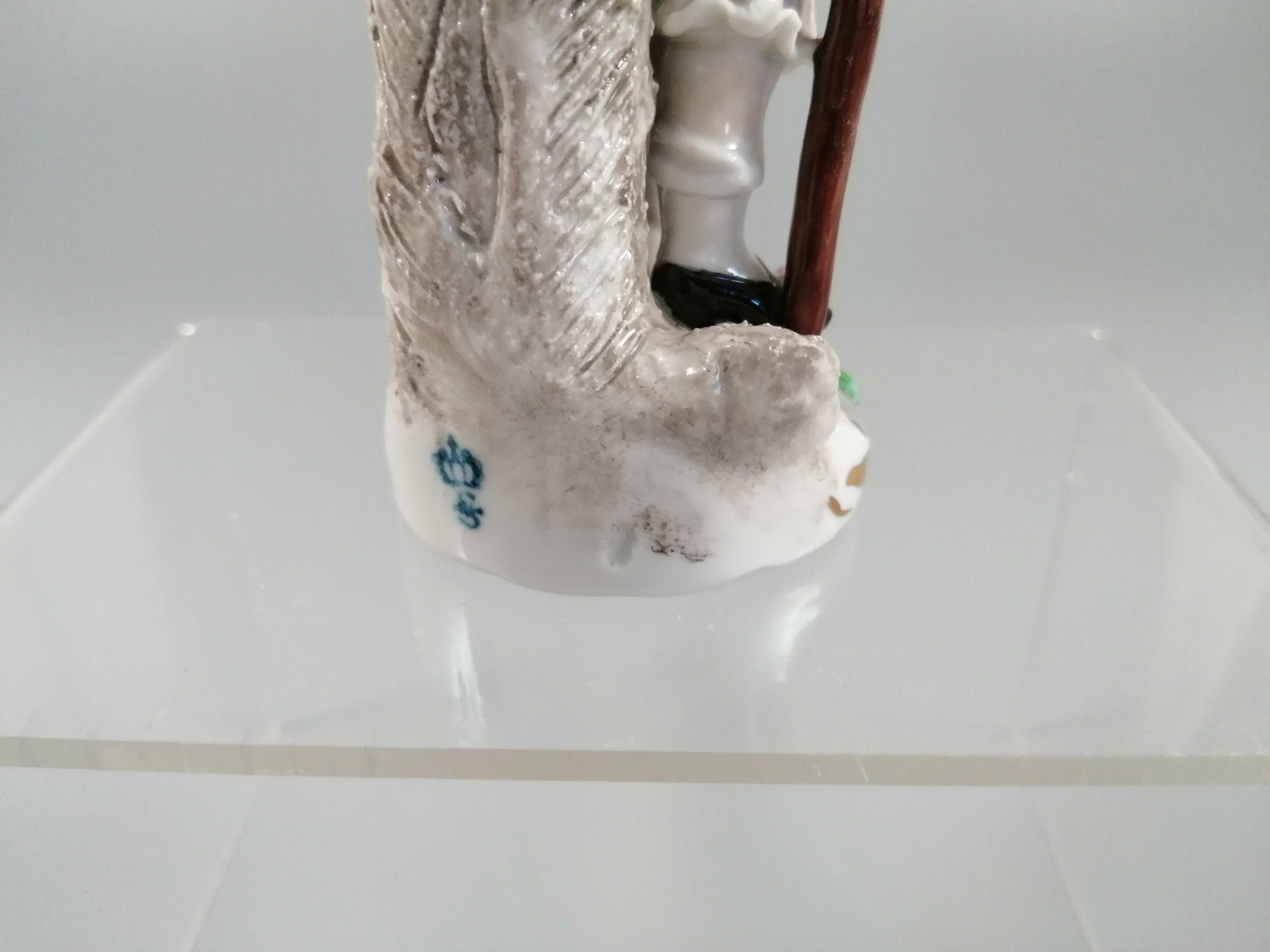 Vintage porcelain figurine of a traveller, Sitzendorf