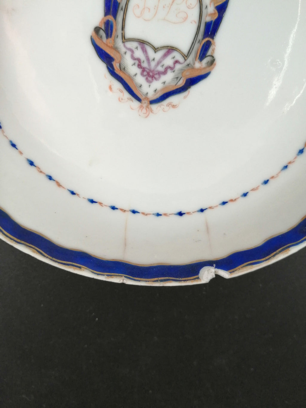 Antique Chinese Export Armorial Porcelain Plate, Qing Dynasty c. 1790