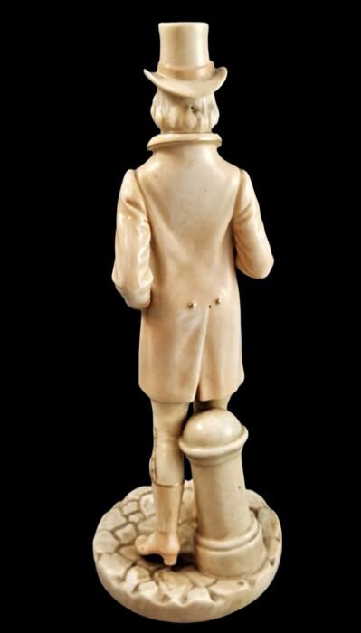Royal Worcester figurine of a gentleman by James Hadley, Regency era, porcelain