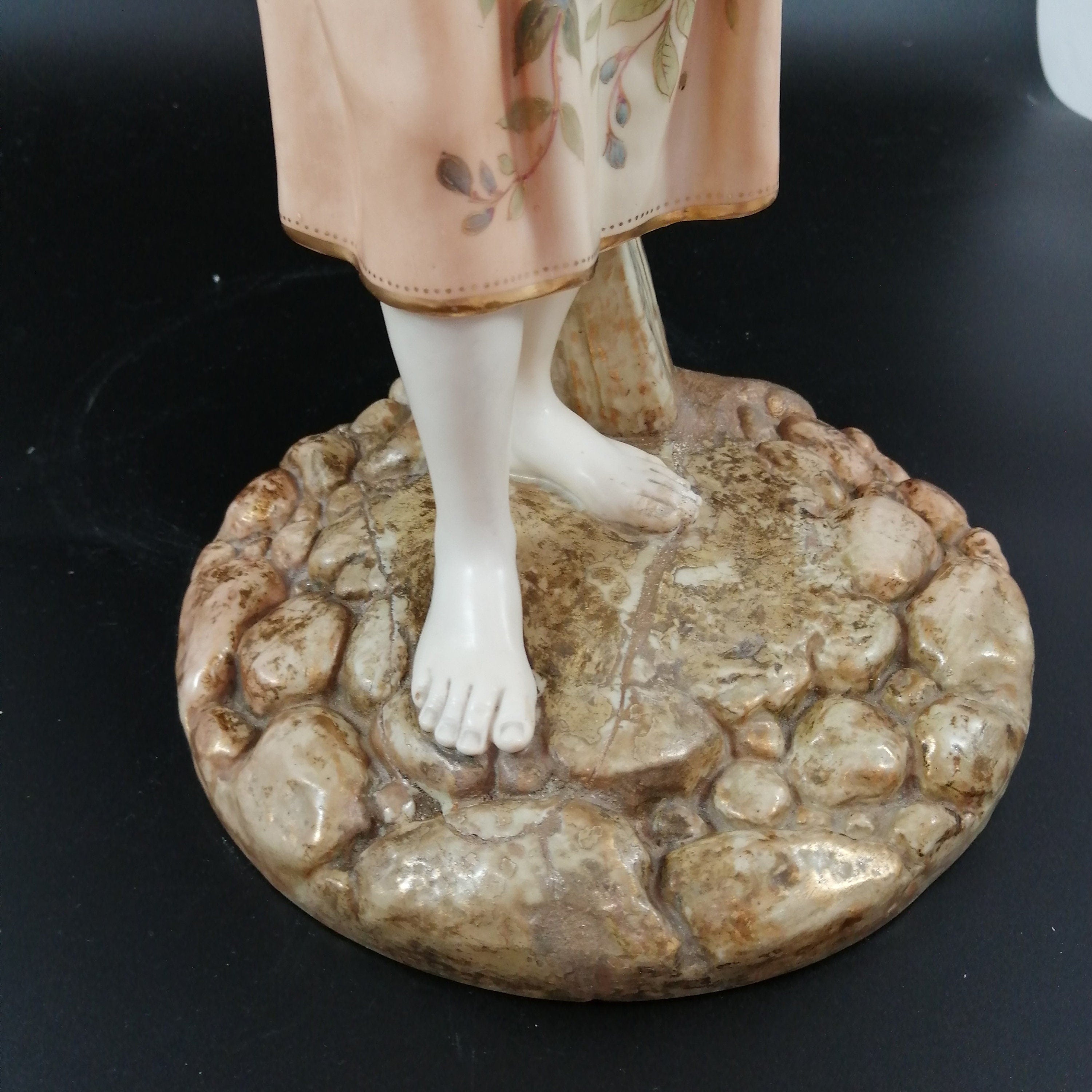 Royal Worcester Porcelain Figurine: French Fisher Girl, James Hadley 1886, 17" Antique Decor