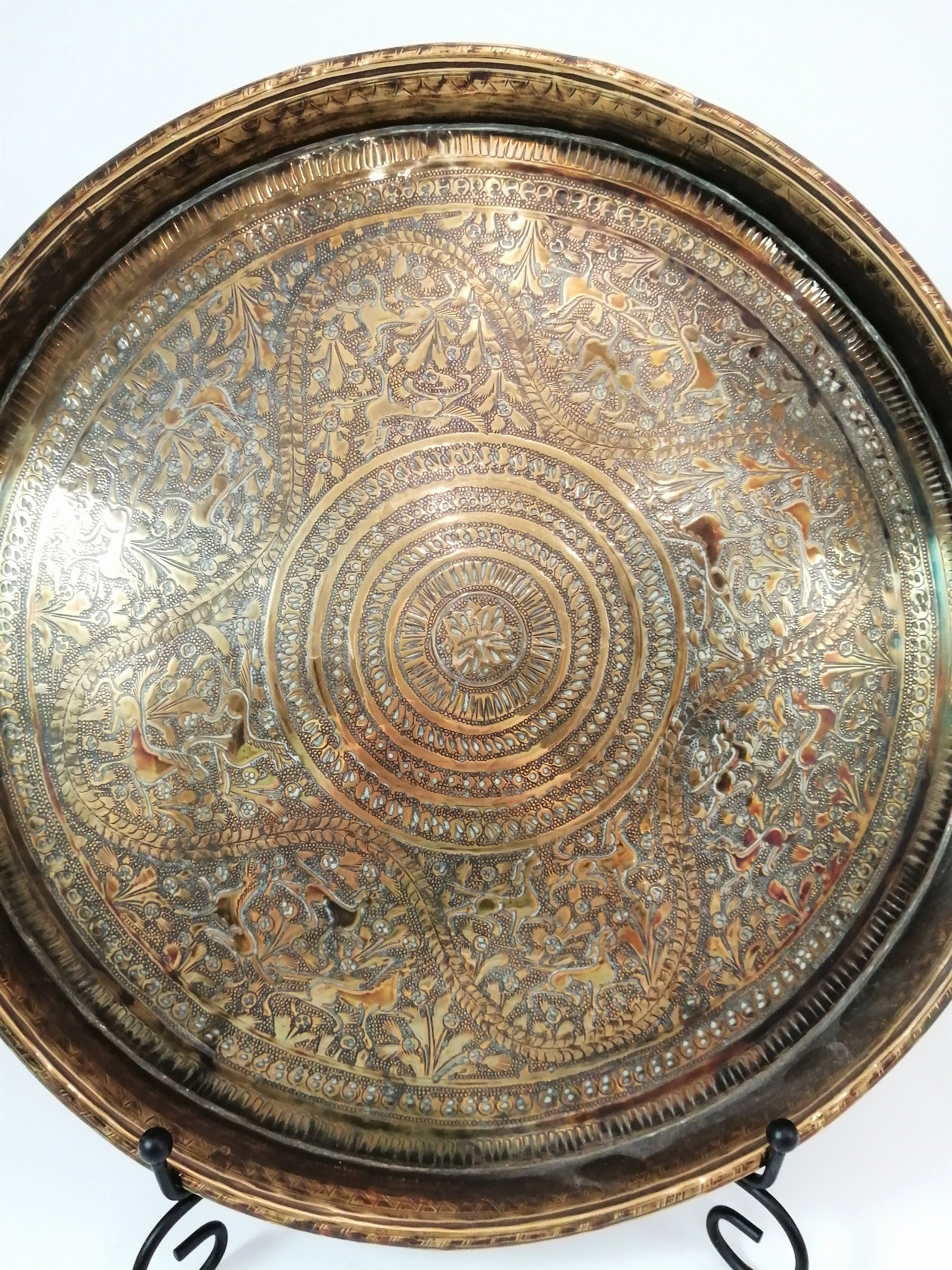 Antique Benares Brass Tray: Hand-Engraved Indian Floral & Horse Decor (32 cm)