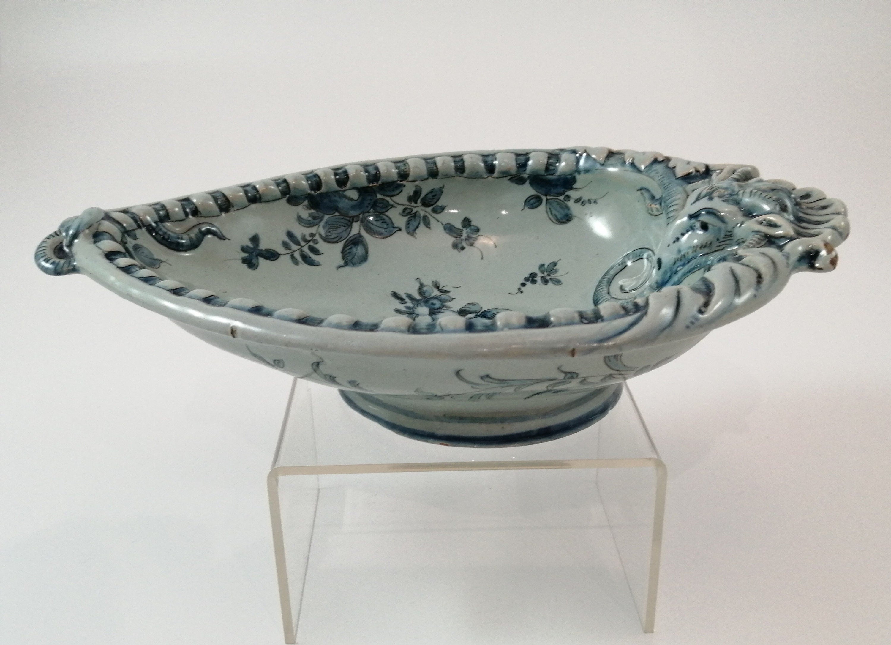 Antique Italian Cantagalli Tin Glazed Blue & White Plate Decorated Putti. Late 19th century.