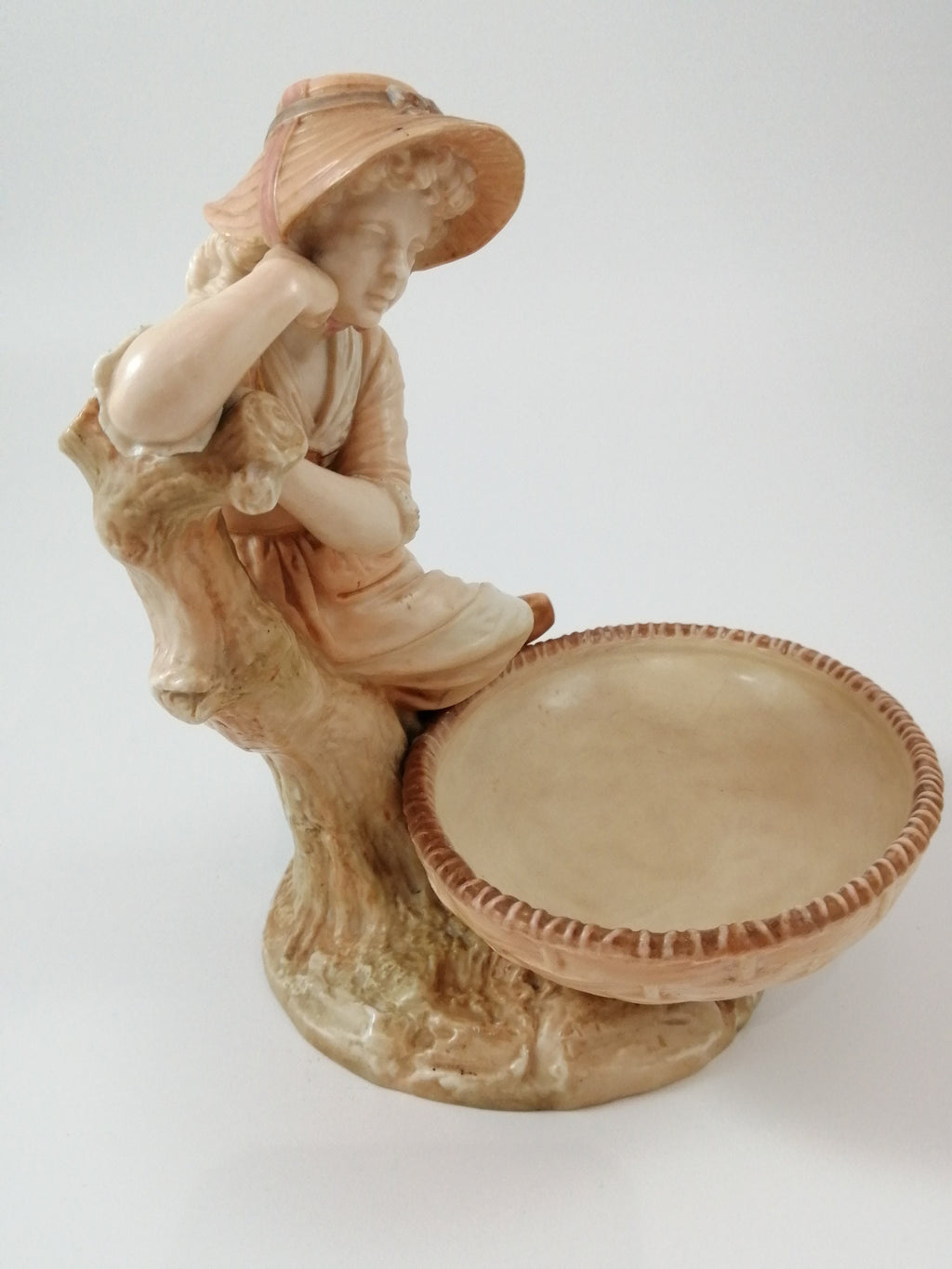 Royal Worcester Figurine: Antique Blush Ivory Bonbon Dish, James Hadley 1889