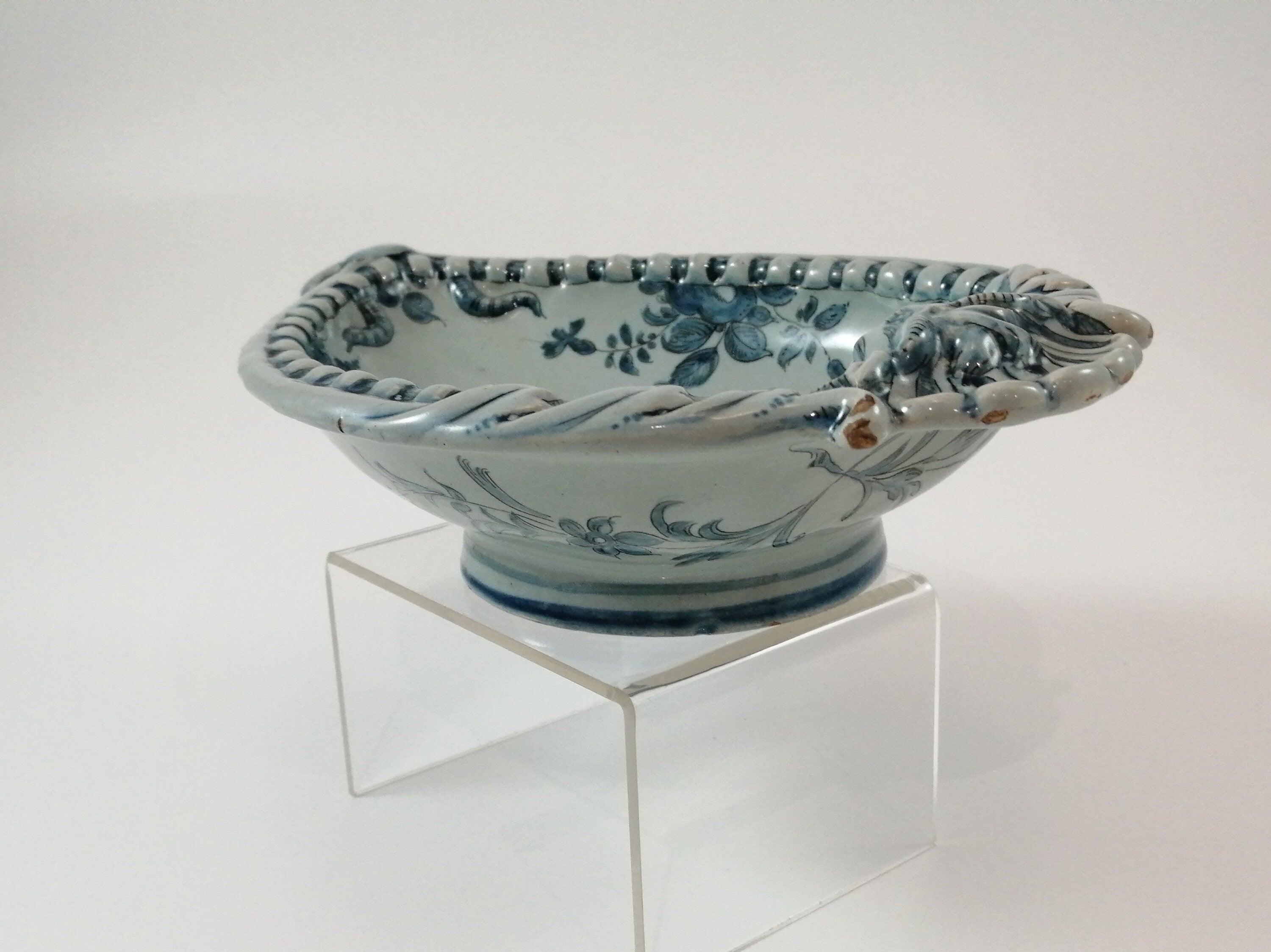 Antique Italian Cantagalli Tin Glazed Blue & White Plate Decorated Putti. Late 19th century.