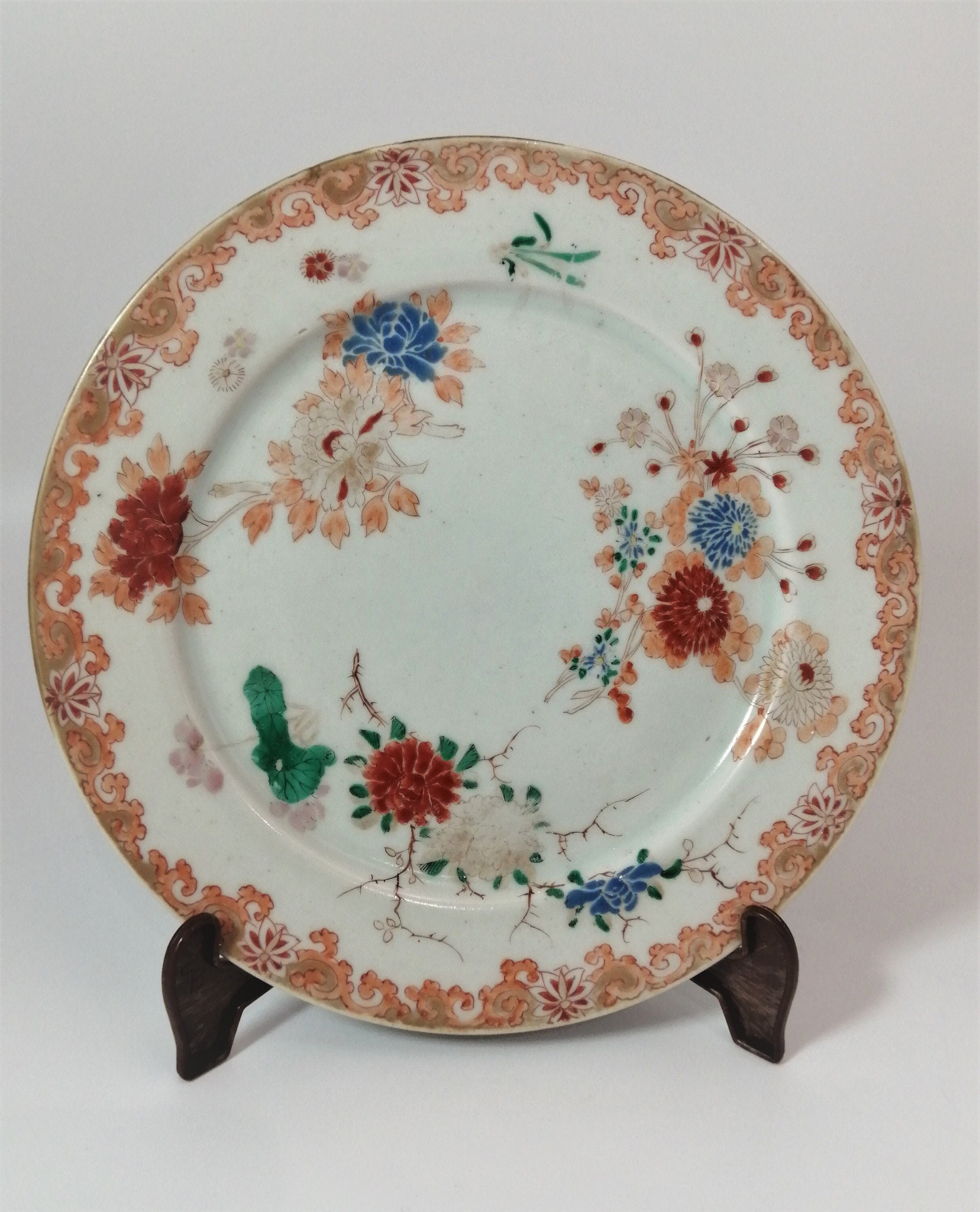 Antique Arita Imari Porcelain Dish: Edo-Meiji Peony Design