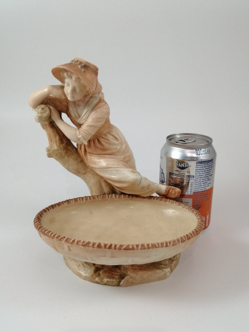Royal Worcester Figurine: Antique Blush Ivory Bonbon Dish, James Hadley 1889
