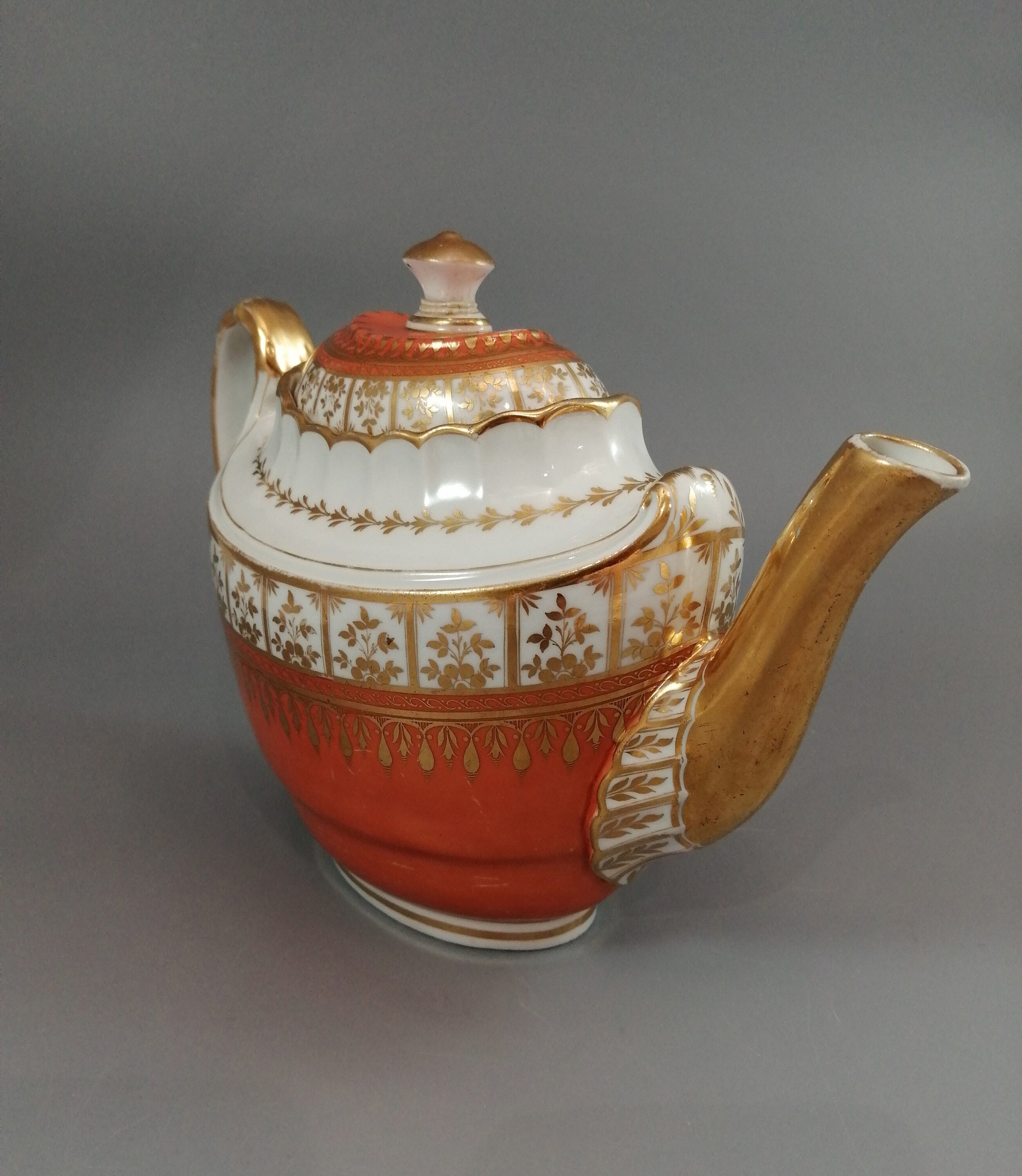 Flight & Barr Worcester Teapot: Georgian Orange Gilt Porcelain, c. 1790s