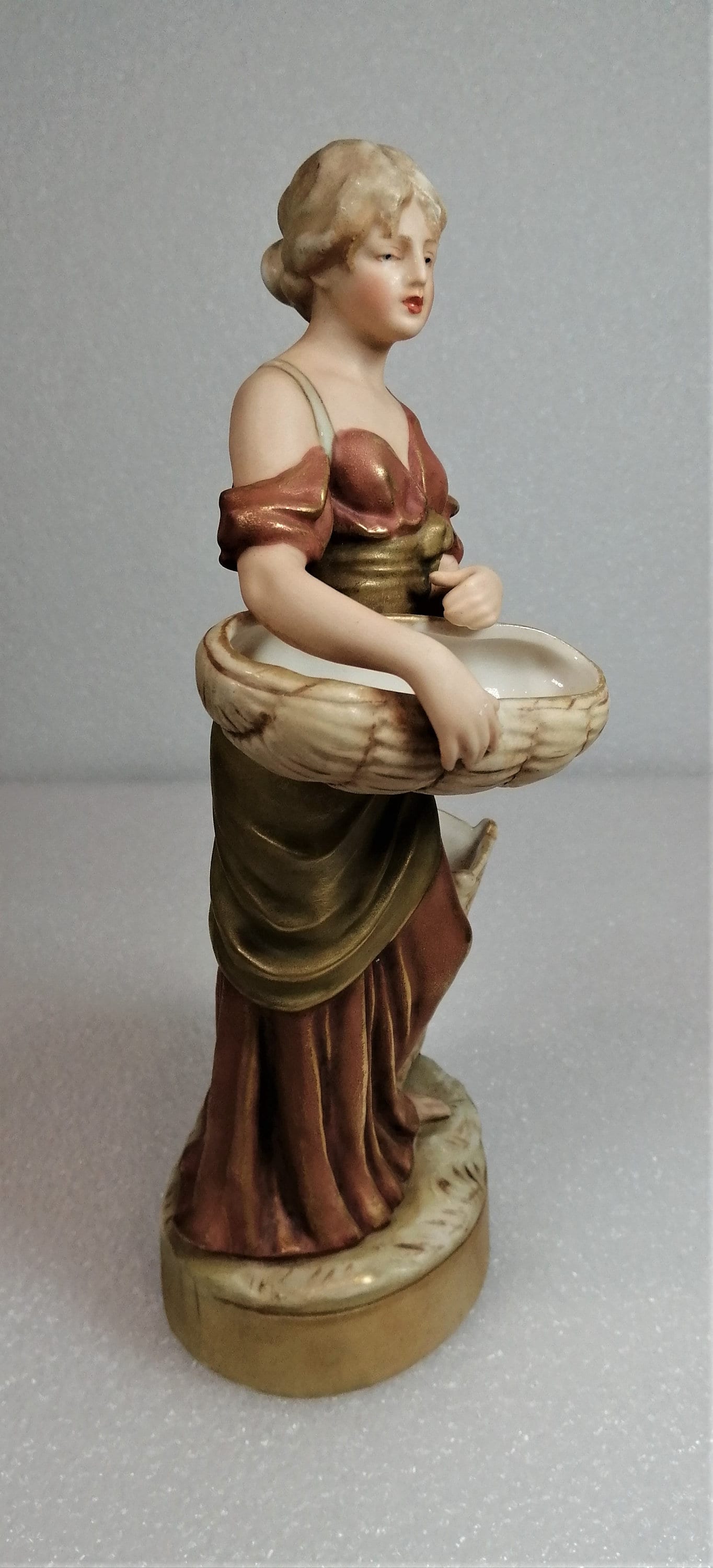 Antique Royal Dux Figurine Of A Woman With Wicker Baskets