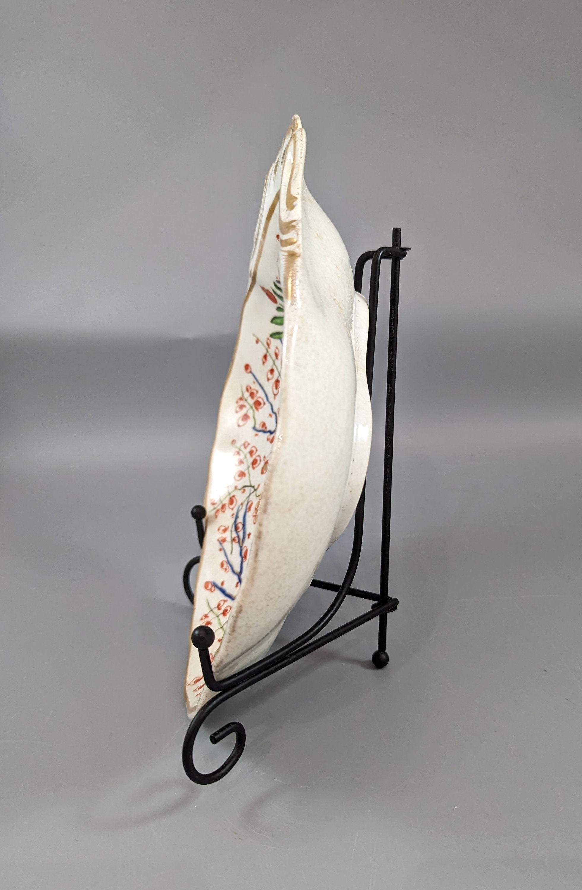 Old Derby Kakiemon style shell plate with "Two Quails" pattern,  c.1820.