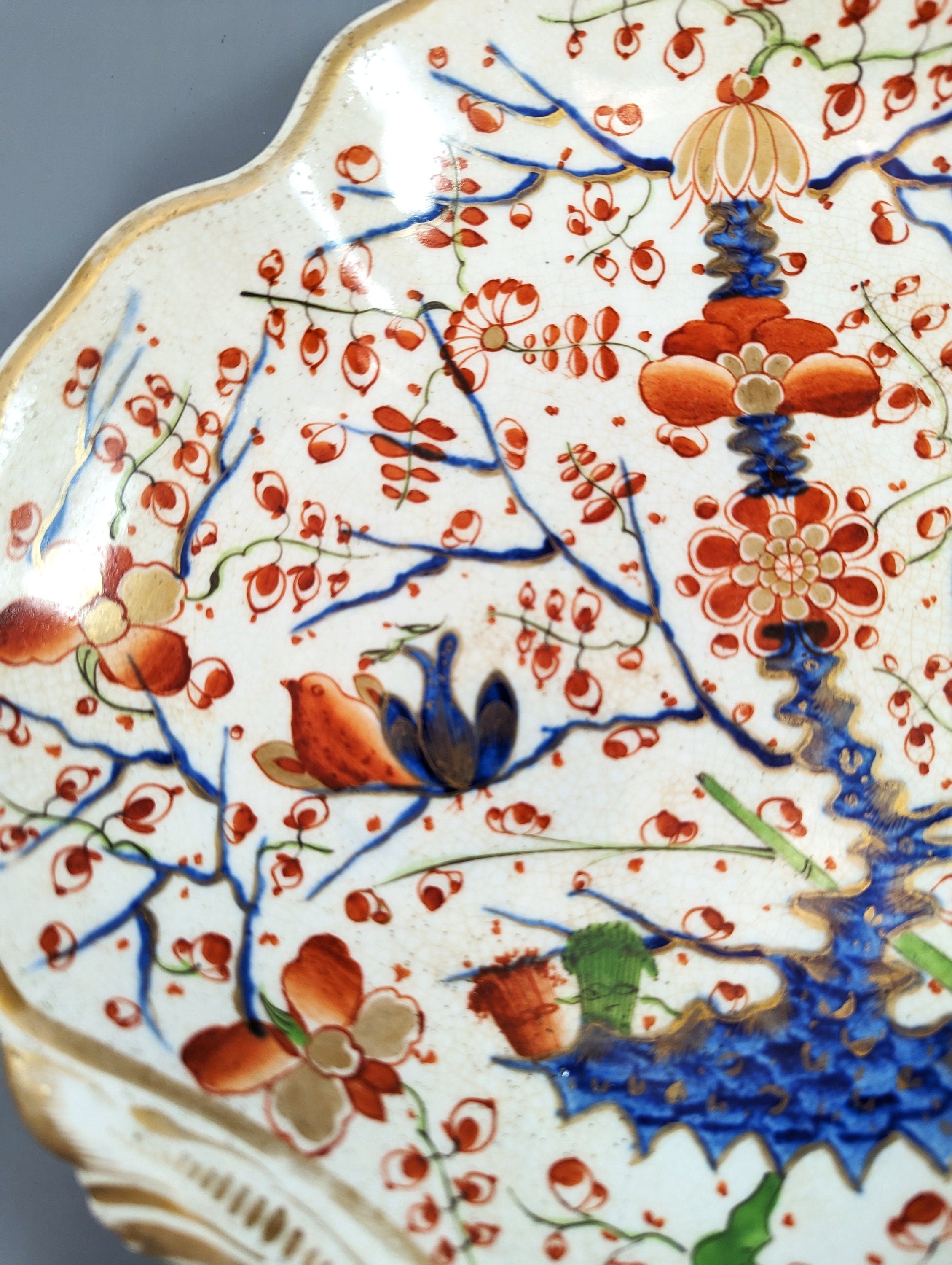Old Derby Kakiemon style shell plate with "Two Quails" pattern,  c.1820.