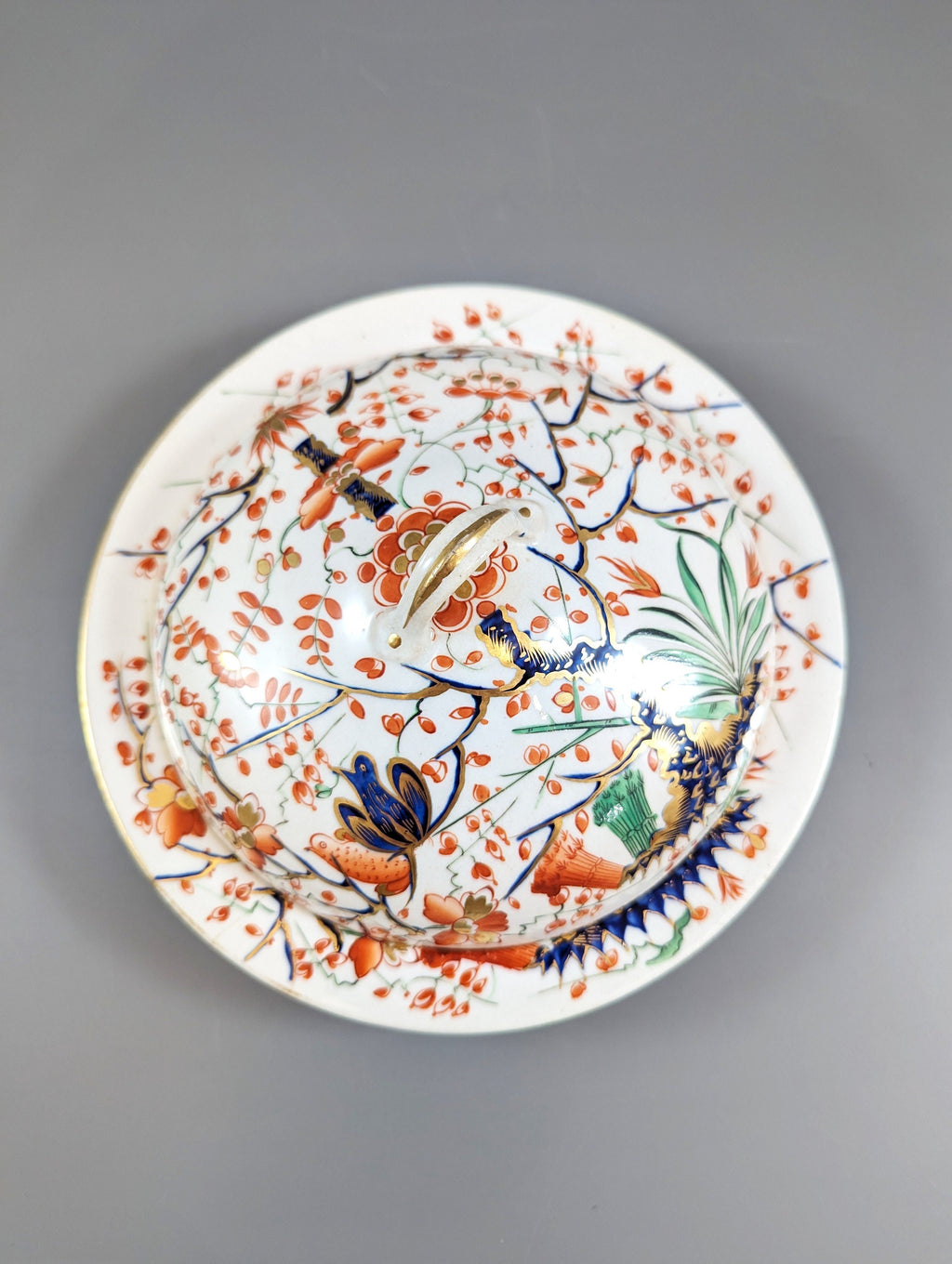 Old Derby Kakiemon style butter dish with 'Two Quails' pattern, c.1820.  Very rare