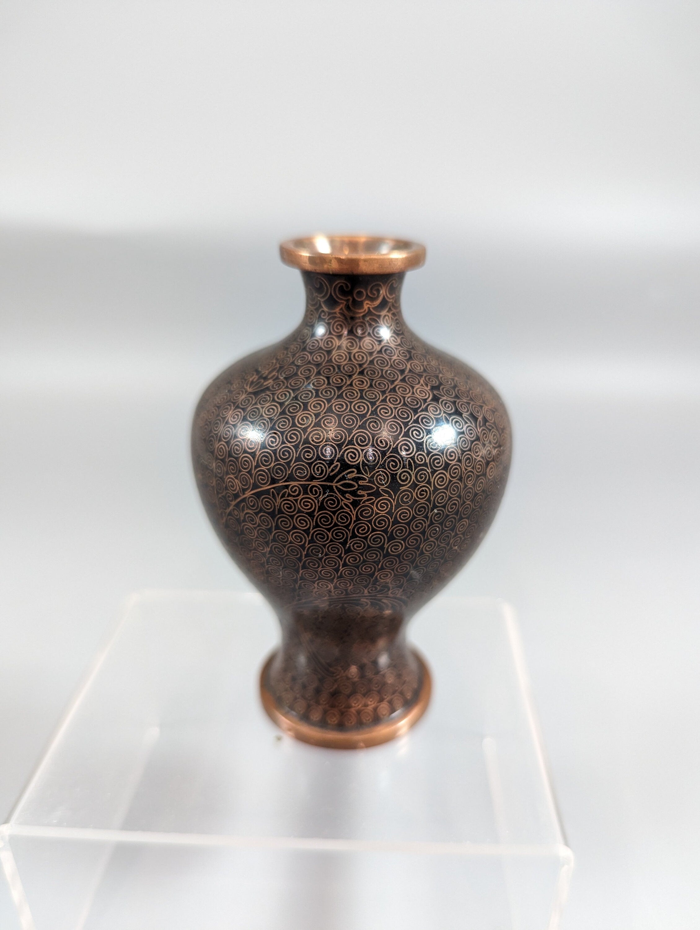 Antique Chinese Cloisonné Vase: Black Enamel Floral Vase, Early 19th Century (10.5 cm)