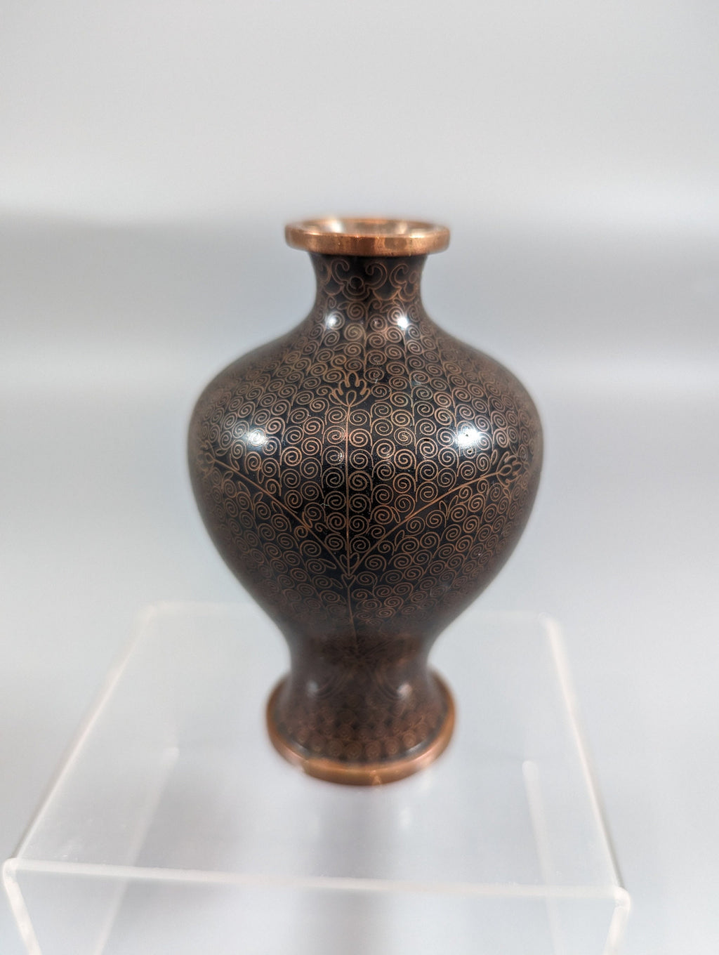 Antique Chinese Cloisonné Vase: Black Enamel Floral Vase, Early 19th Century (10.5 cm)