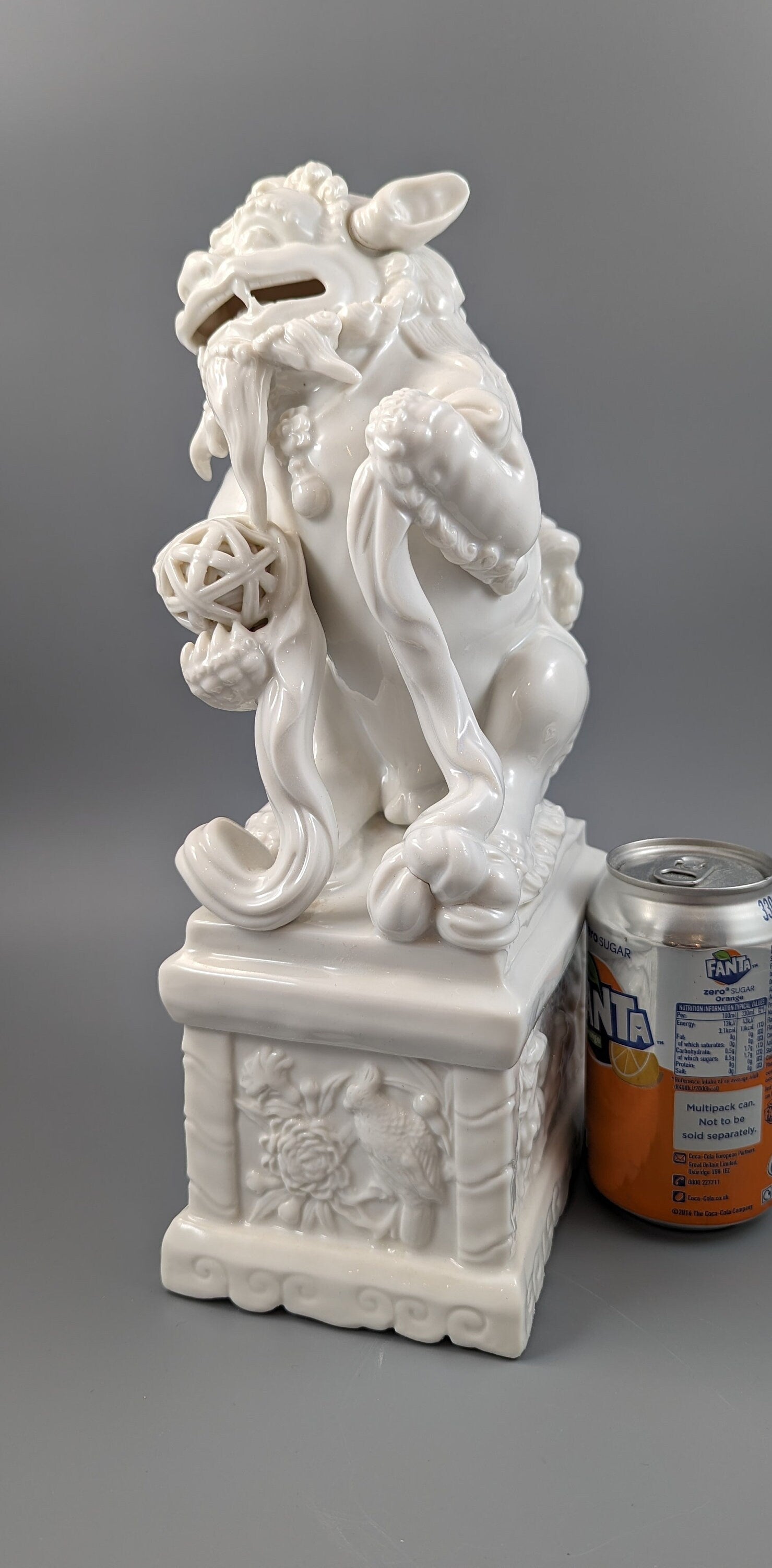 Antique chinese porcelain Blanc De Chine  Foo Dog