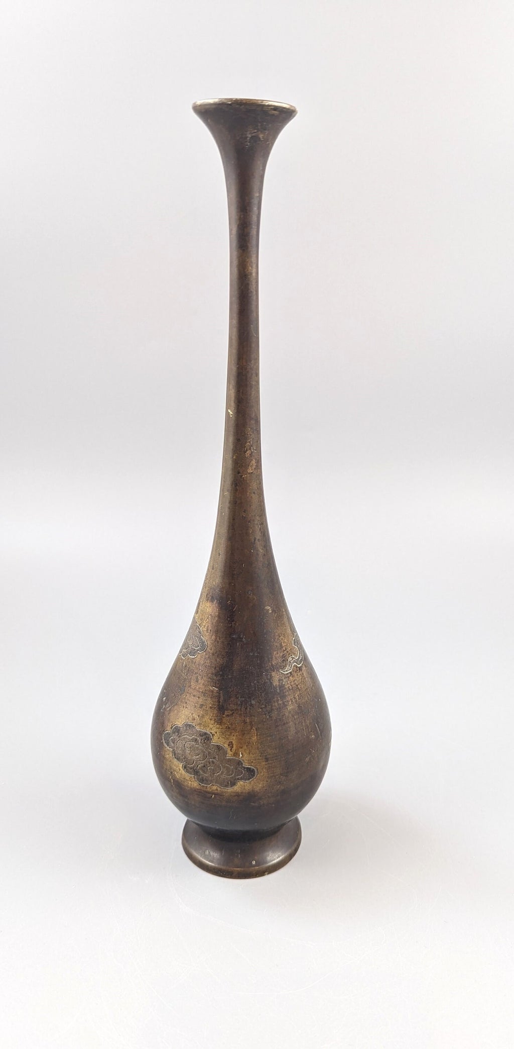 Antique Japanese bronze vase 19th century, late Mieji period