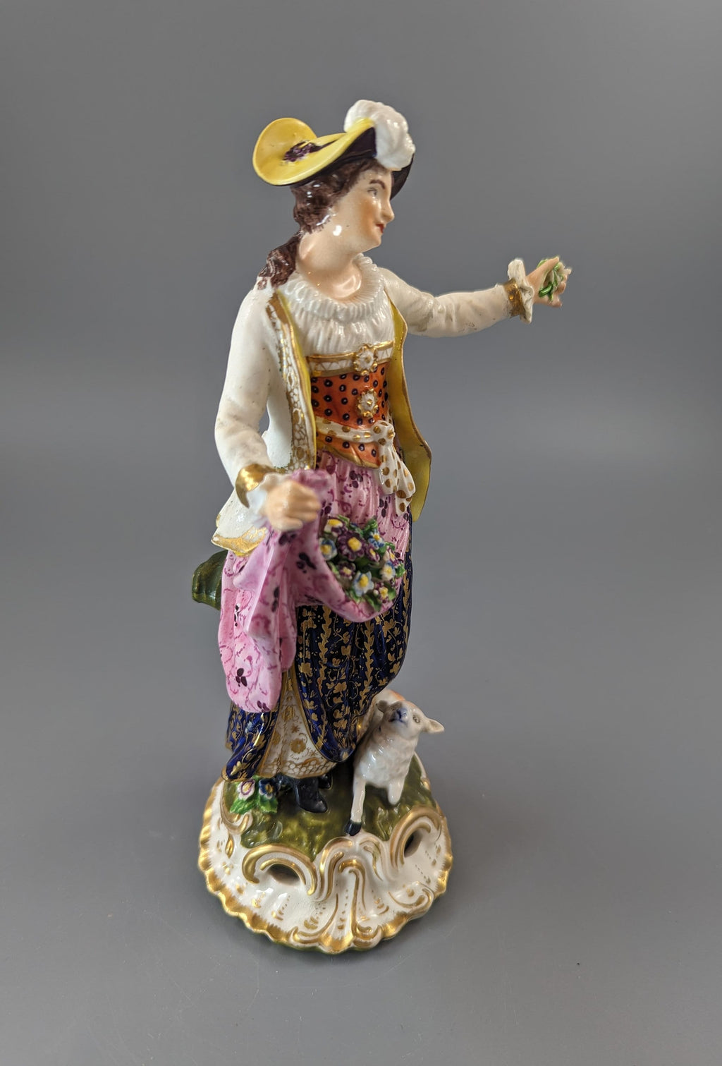 Antique Georgian Derby porcelain figurine of a shepherdess c.1830, the Bloor period