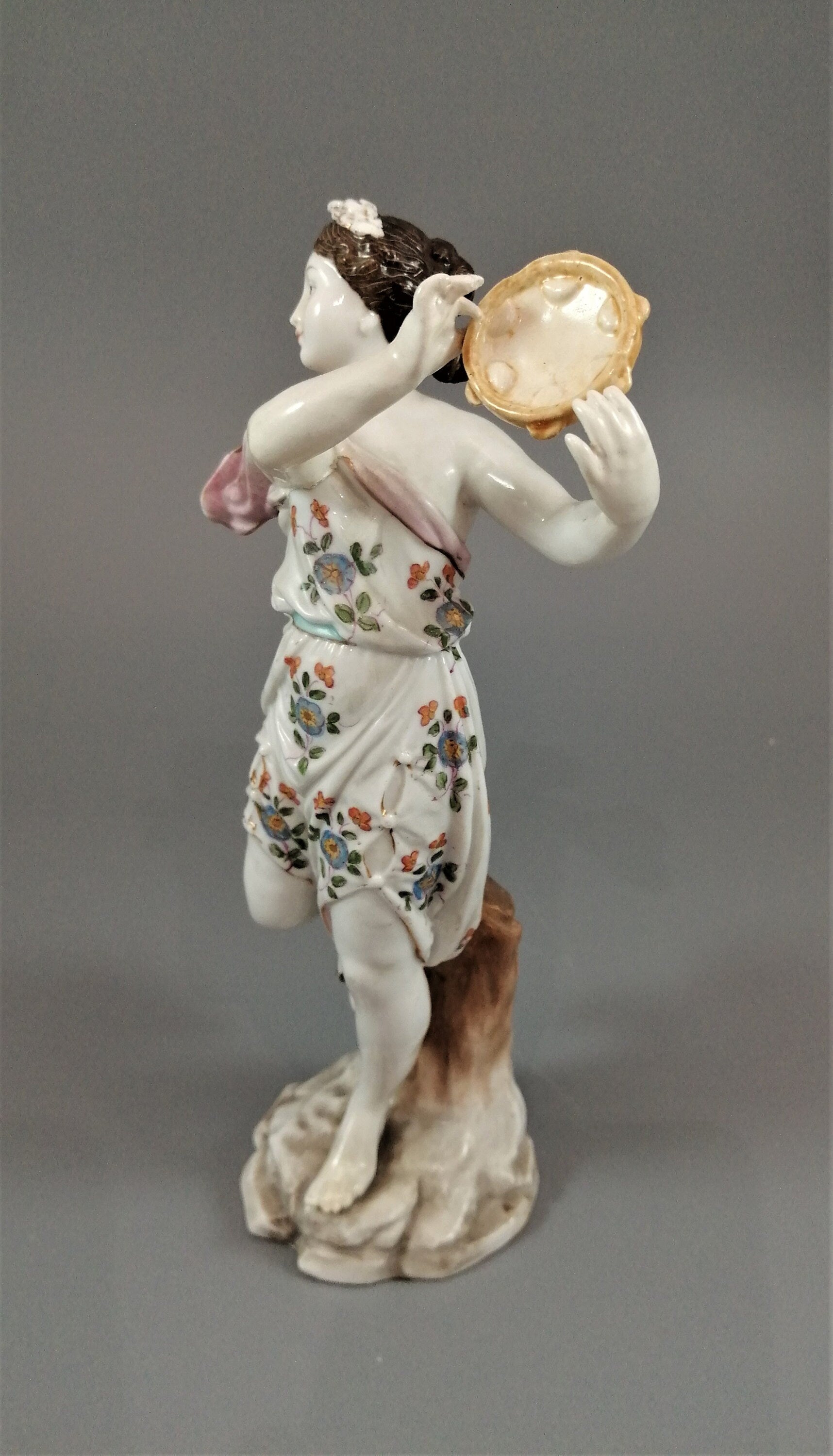 Woman with a tambourine by Meissen, middle 19th century.