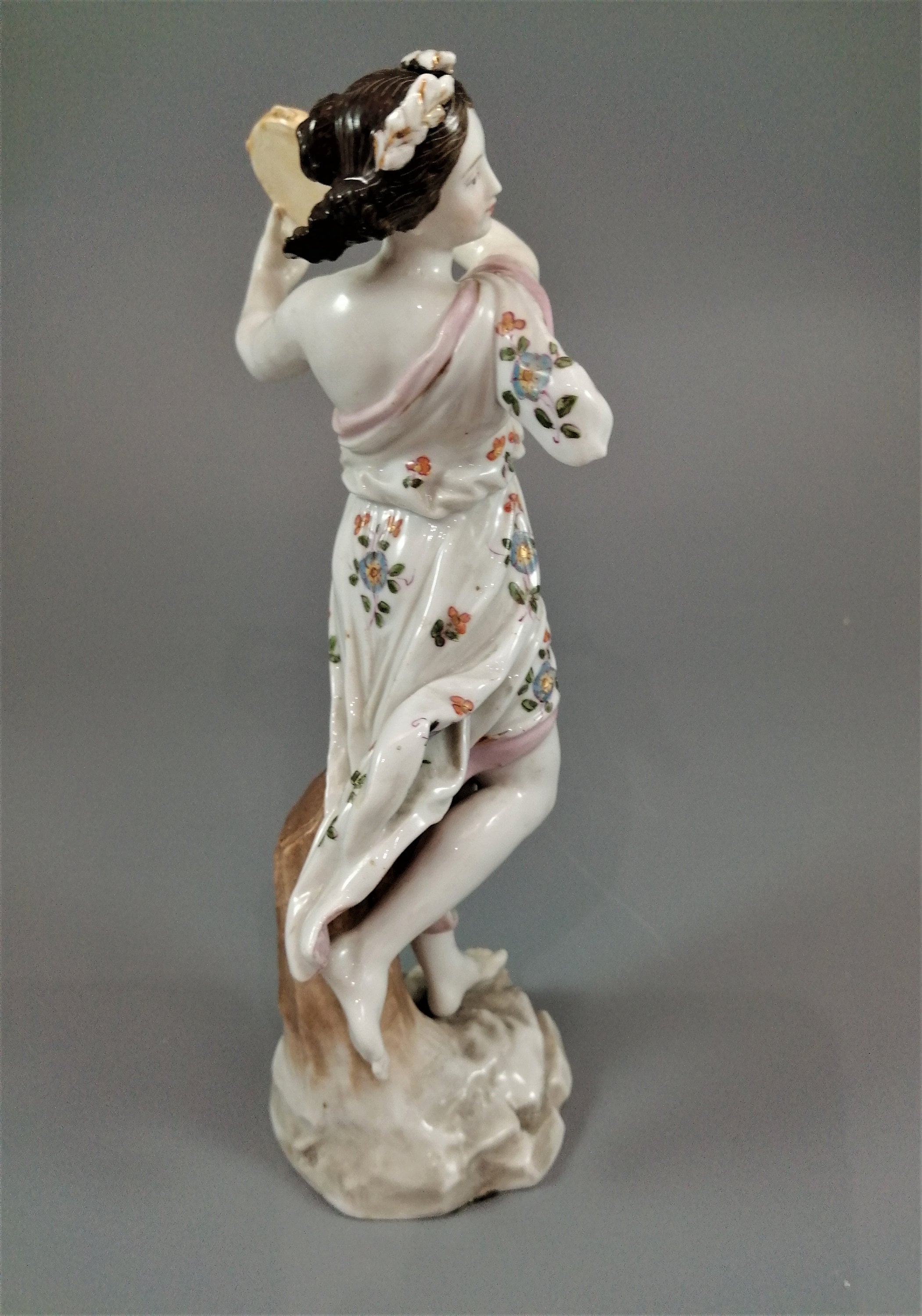 Woman with a tambourine by Meissen, middle 19th century.