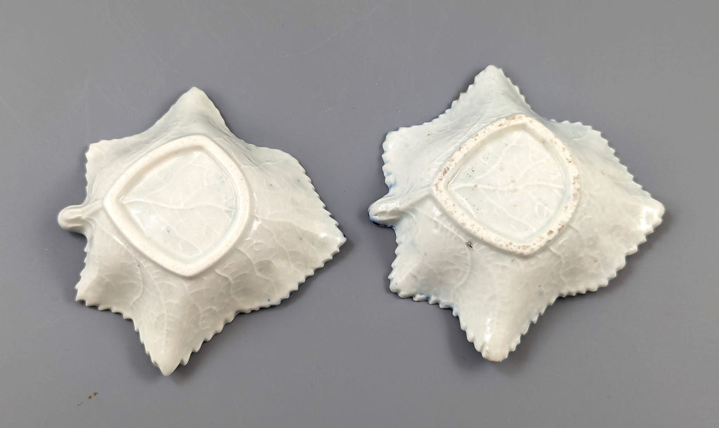 Two Caughley blue and white pickle leaf dishes, c1780