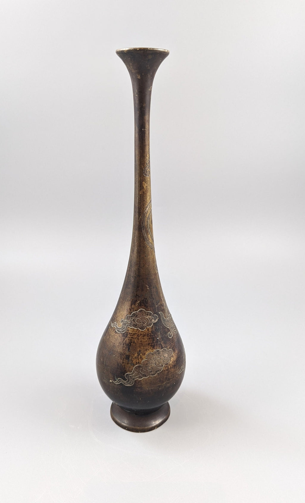 Antique Japanese bronze vase 19th century, late Mieji period