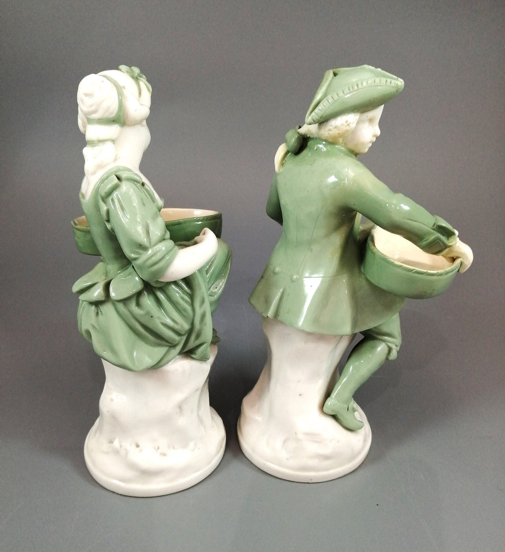 Minton a pair of celadon figurines,  с.1869
