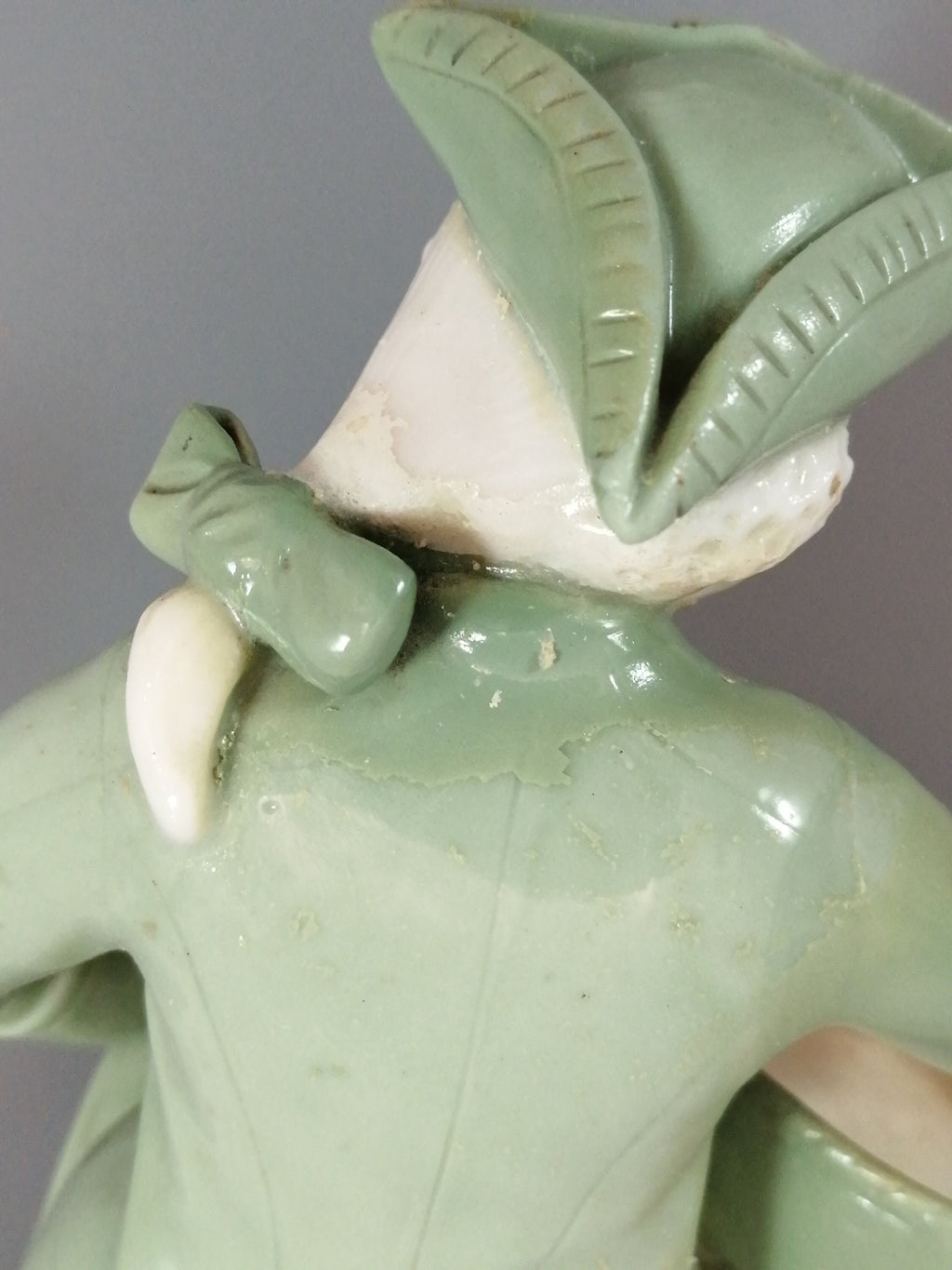 Minton a pair of celadon figurines,  с.1869