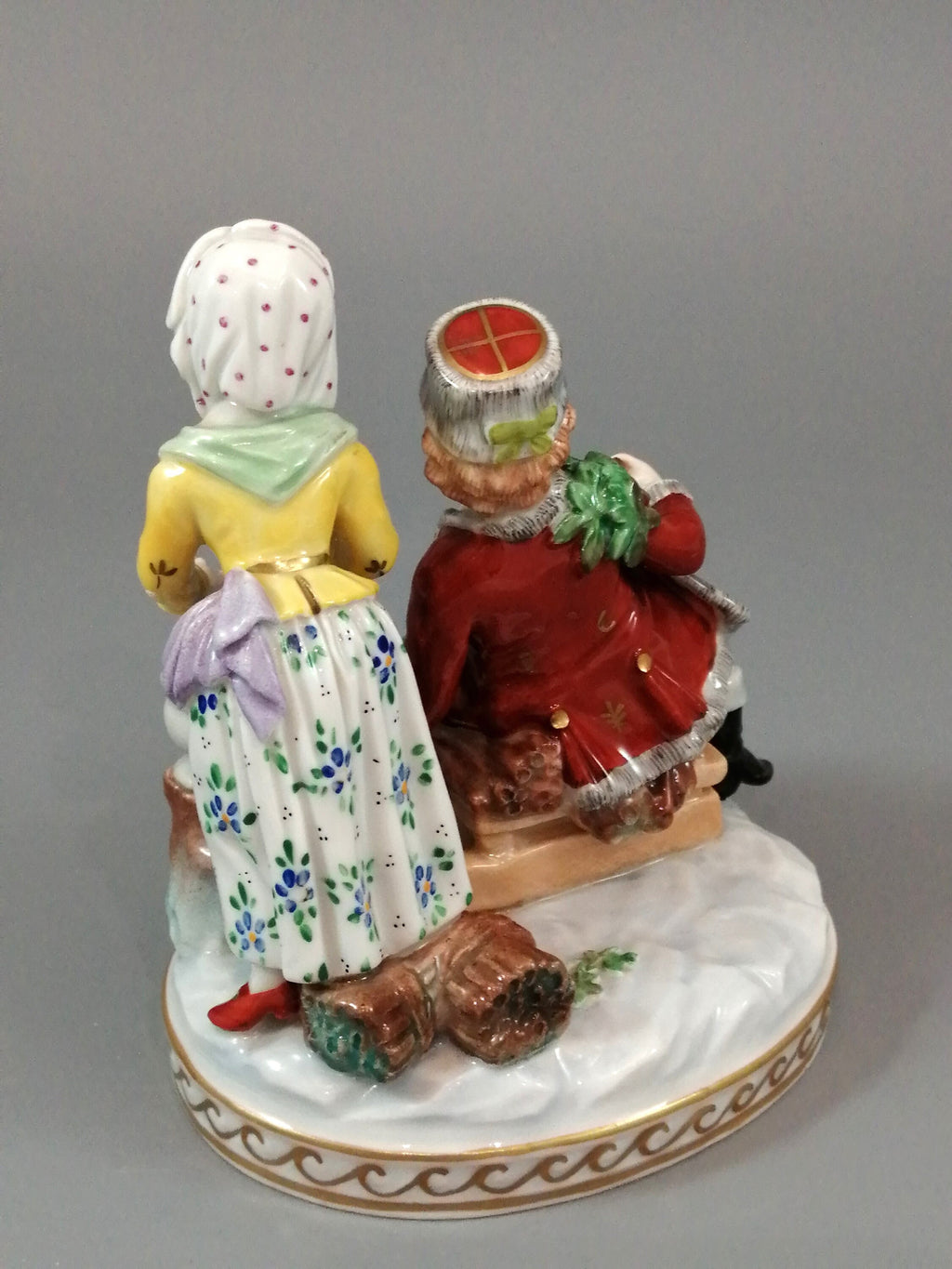 Young Couple Figurine by Carl Thieme ,Potschappel c. 1902