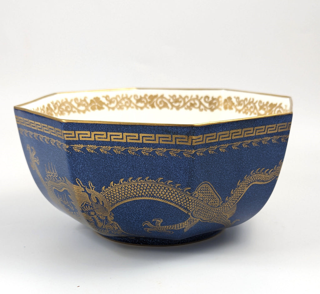 Wedgwood large octagonal  bowl "Celestial Dragon"  Daisy Makeig Jones ,с.1920