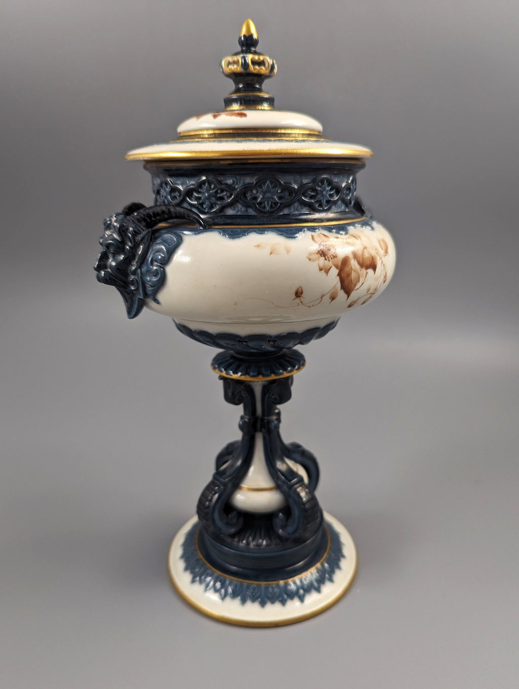 Hadley’s & Sons Worcester Pedestal Vase, c.1899