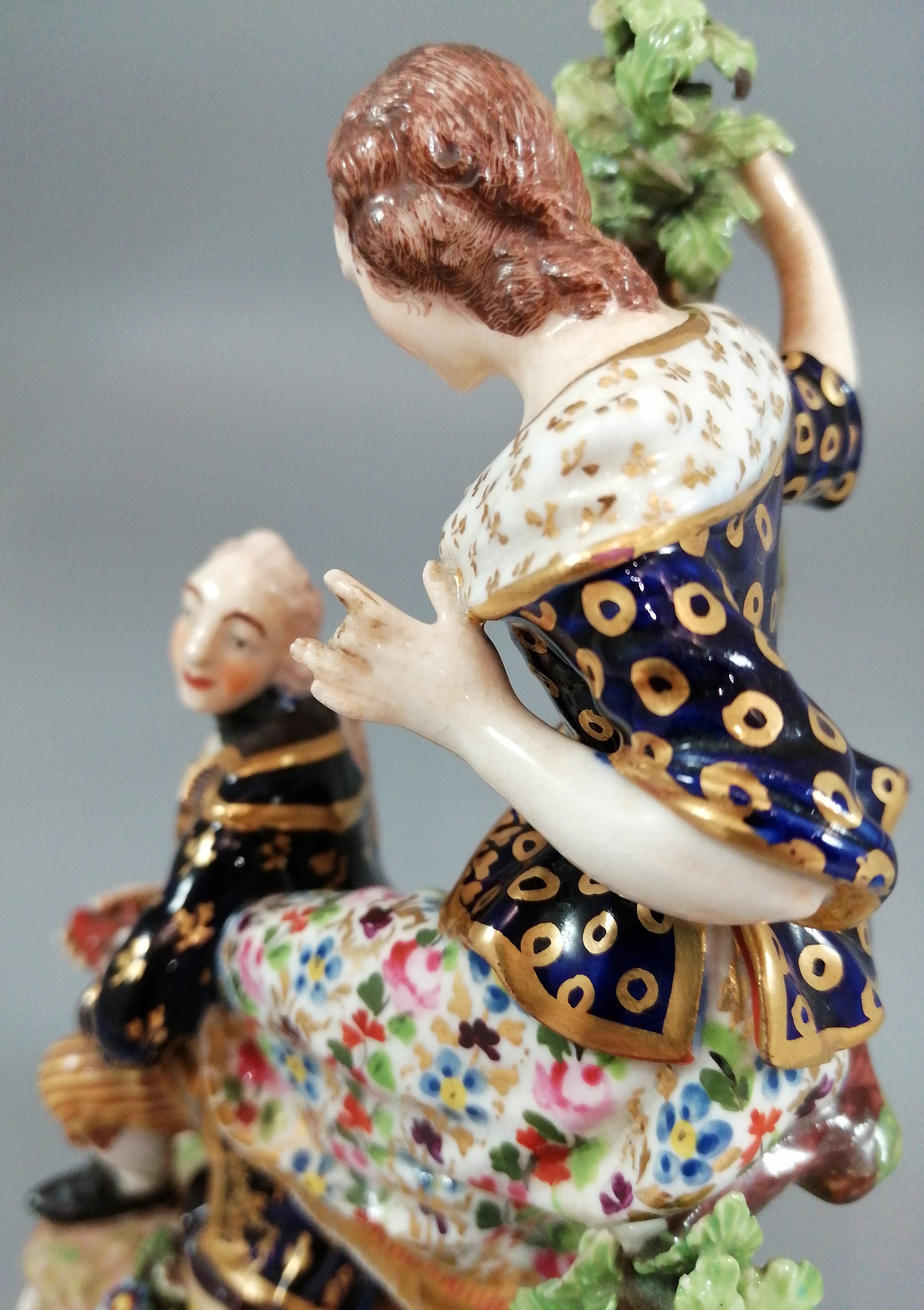 Antique Derby Figurine Shoemaker, early 19th century, rare.