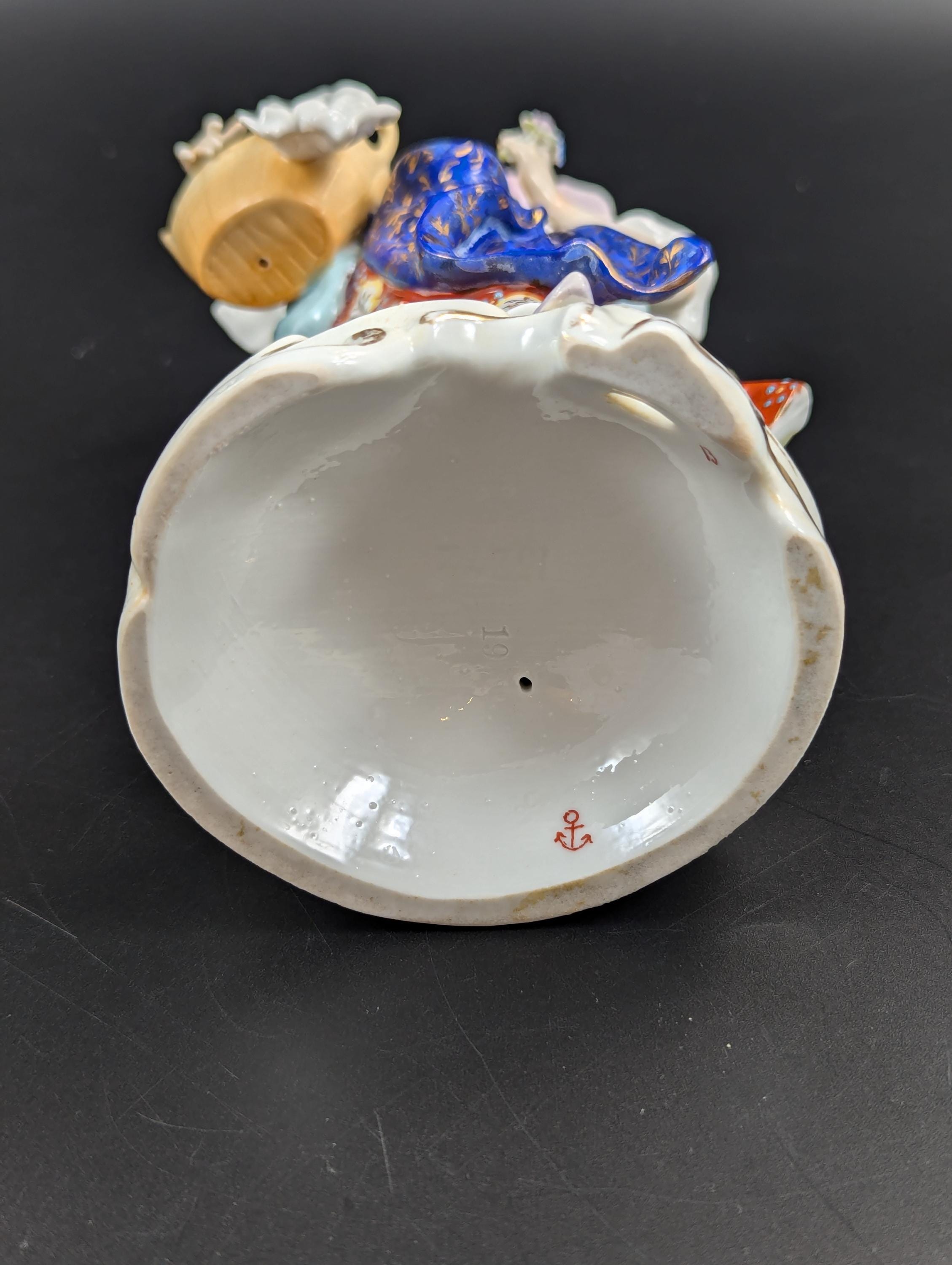 Chelsea Porcelain Figurine of Laundry Woman, c. 1752-1756
