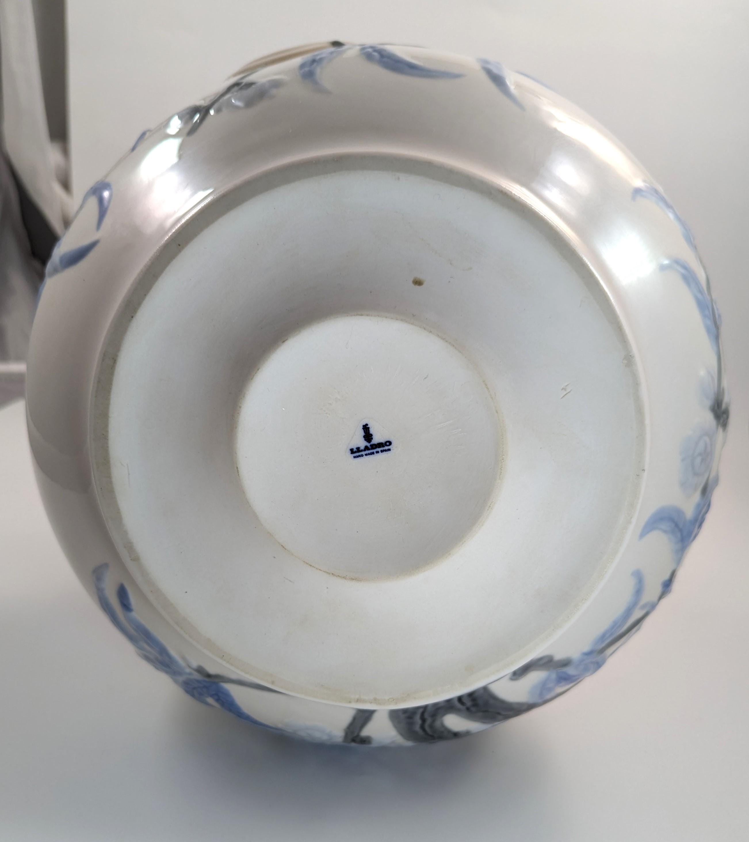 Very Rare, Very Large Lladro Flower Vase