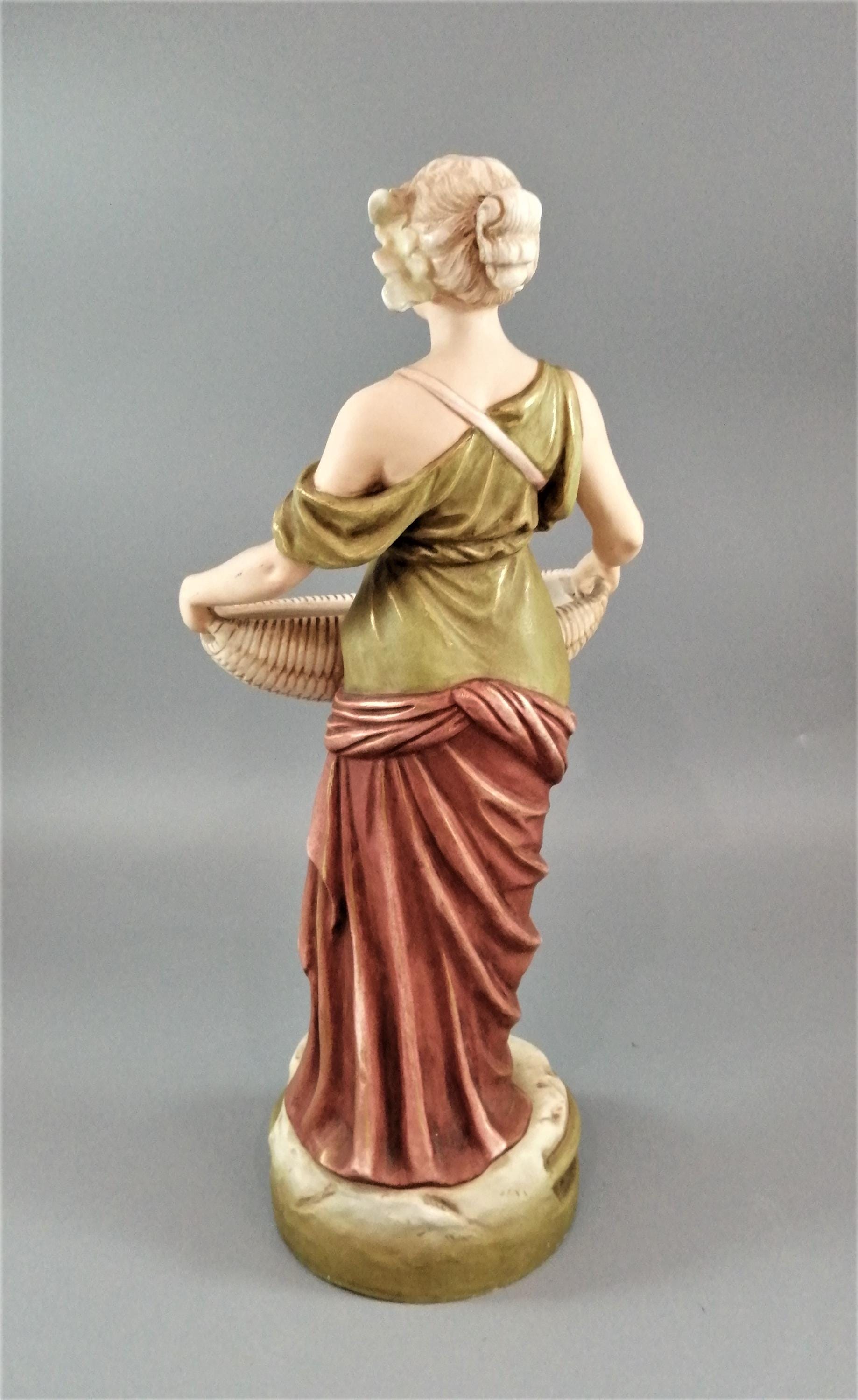 Antique Royal Dux Porcelain Art Nouveau Figurine of a Young Woman, c. 1912