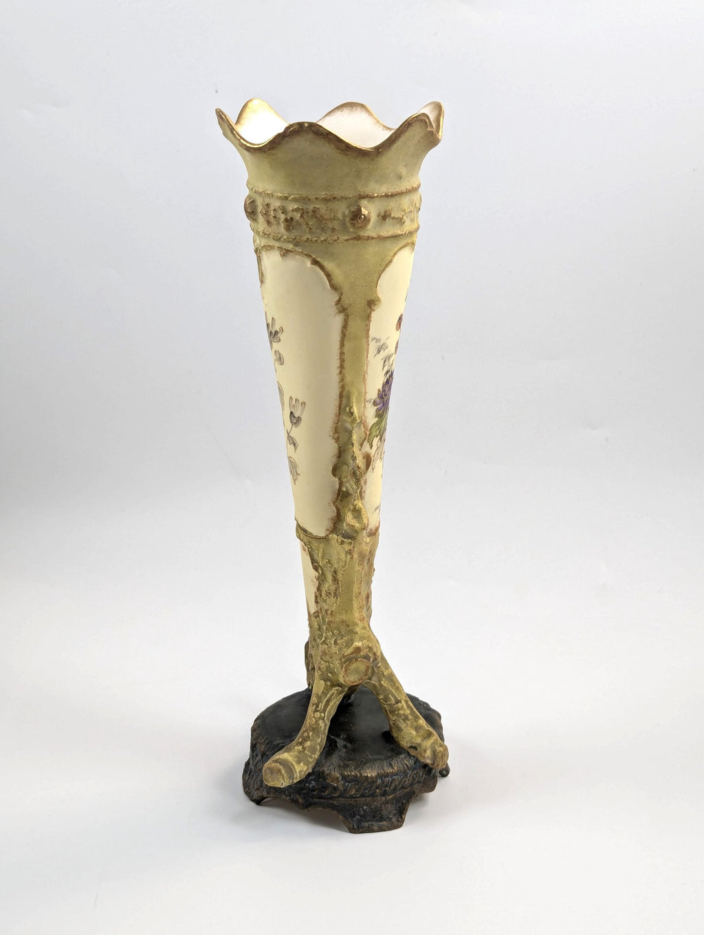 Antique Ernst Wahliss Porcelain Cornucopia Vase, c. 1897.
